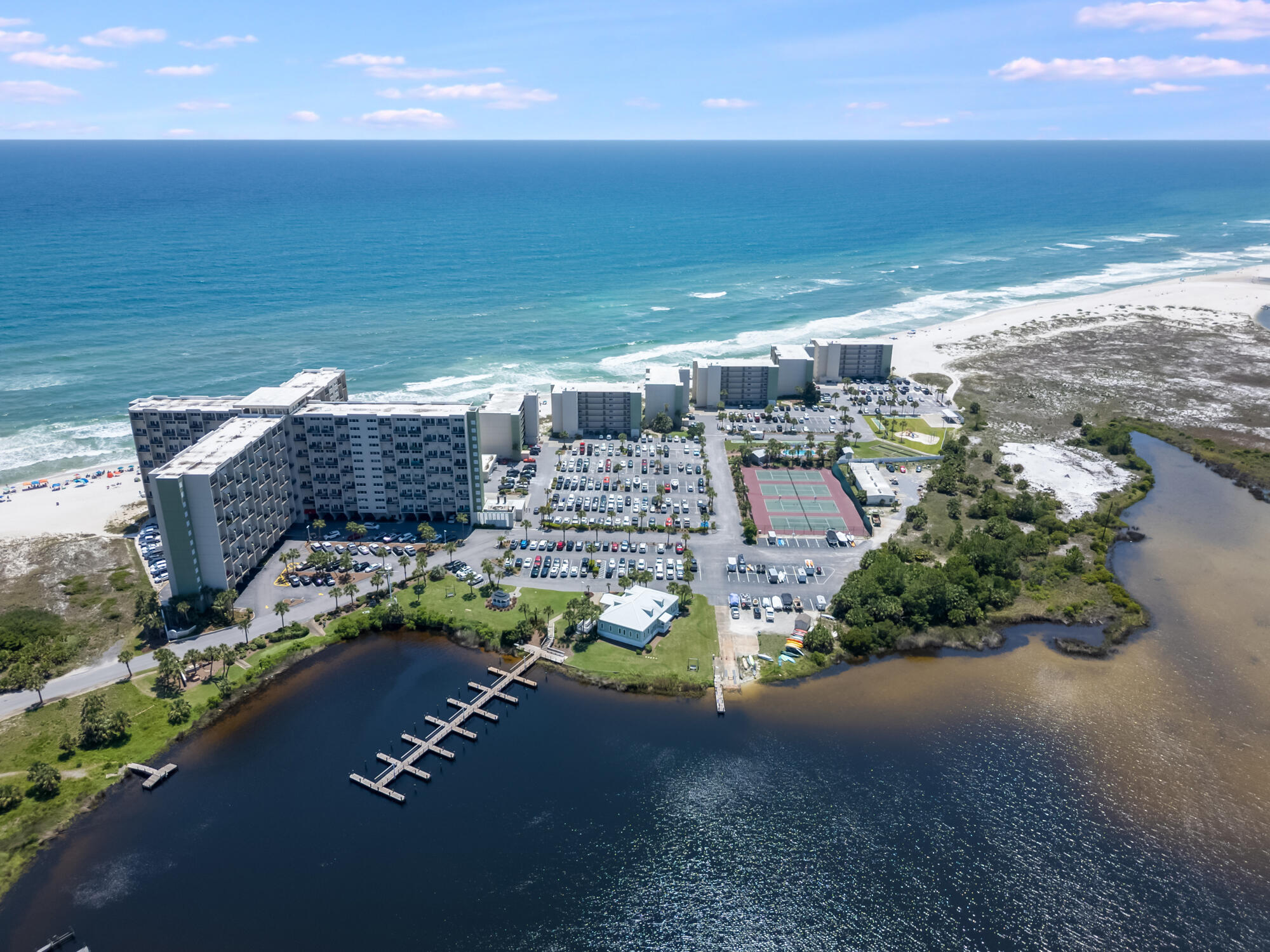 PINNACLE PORT - Residential