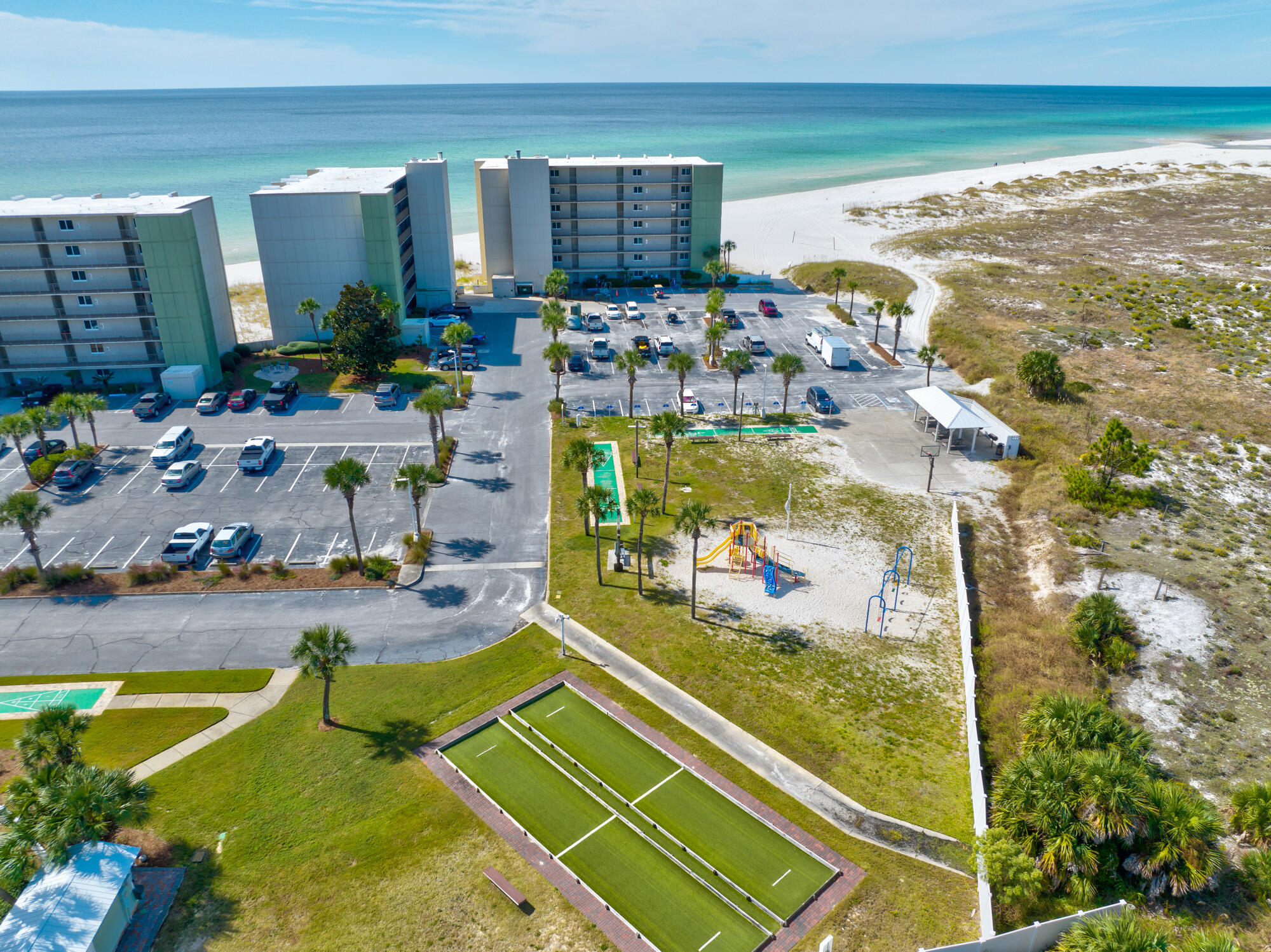 PINNACLE PORT - Residential