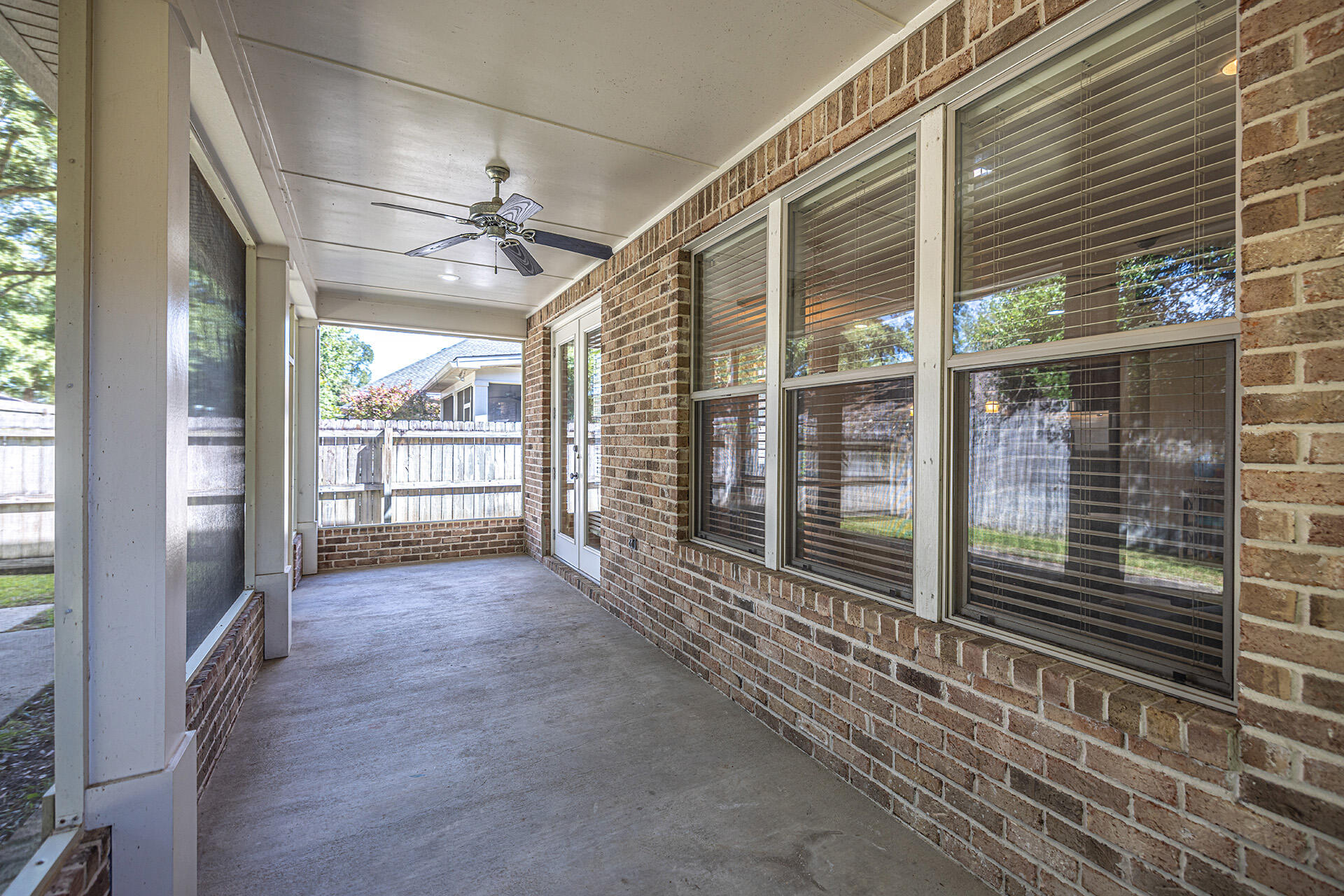 ARROWHEAD - Residential