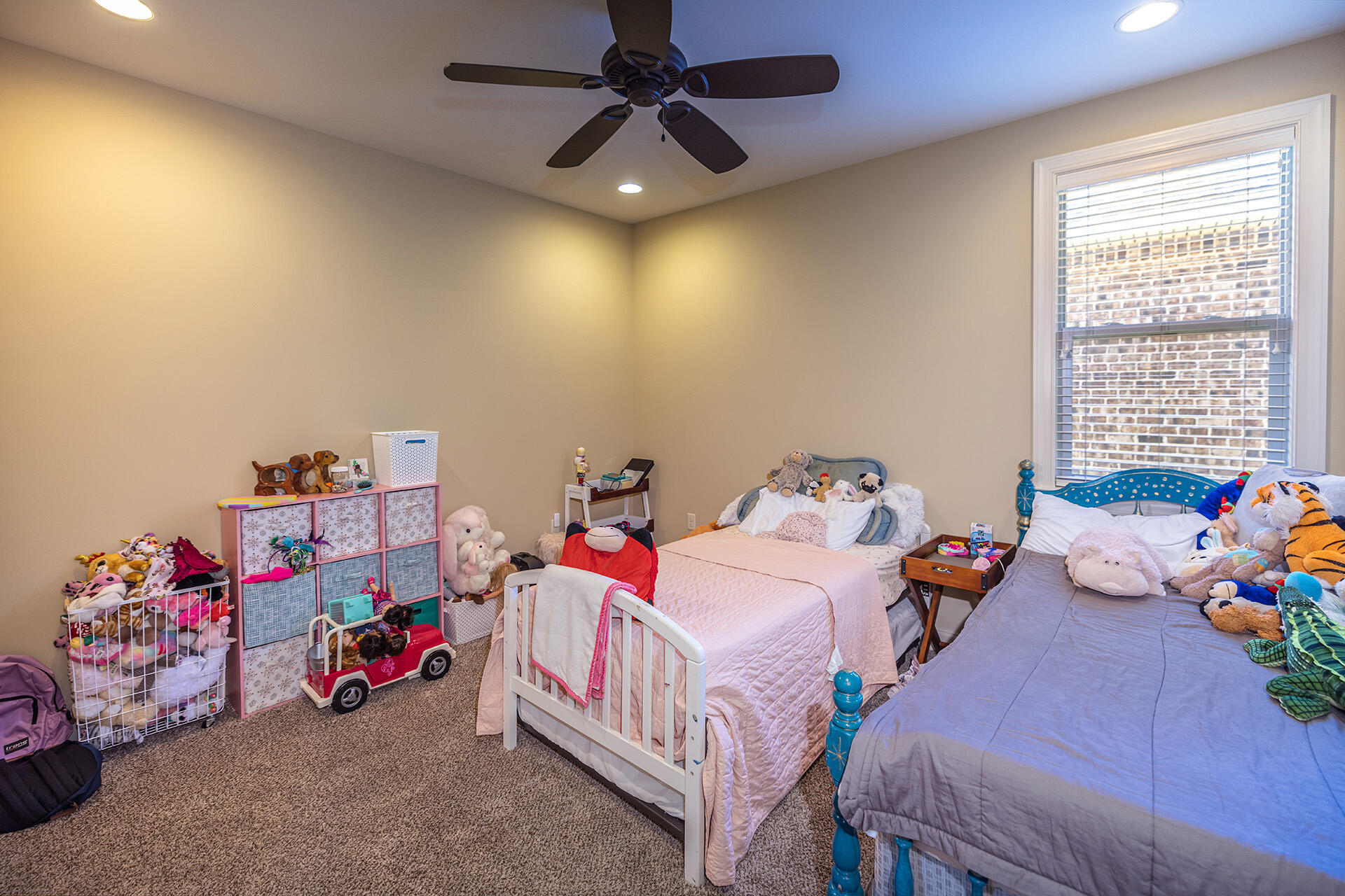 ARROWHEAD - Residential