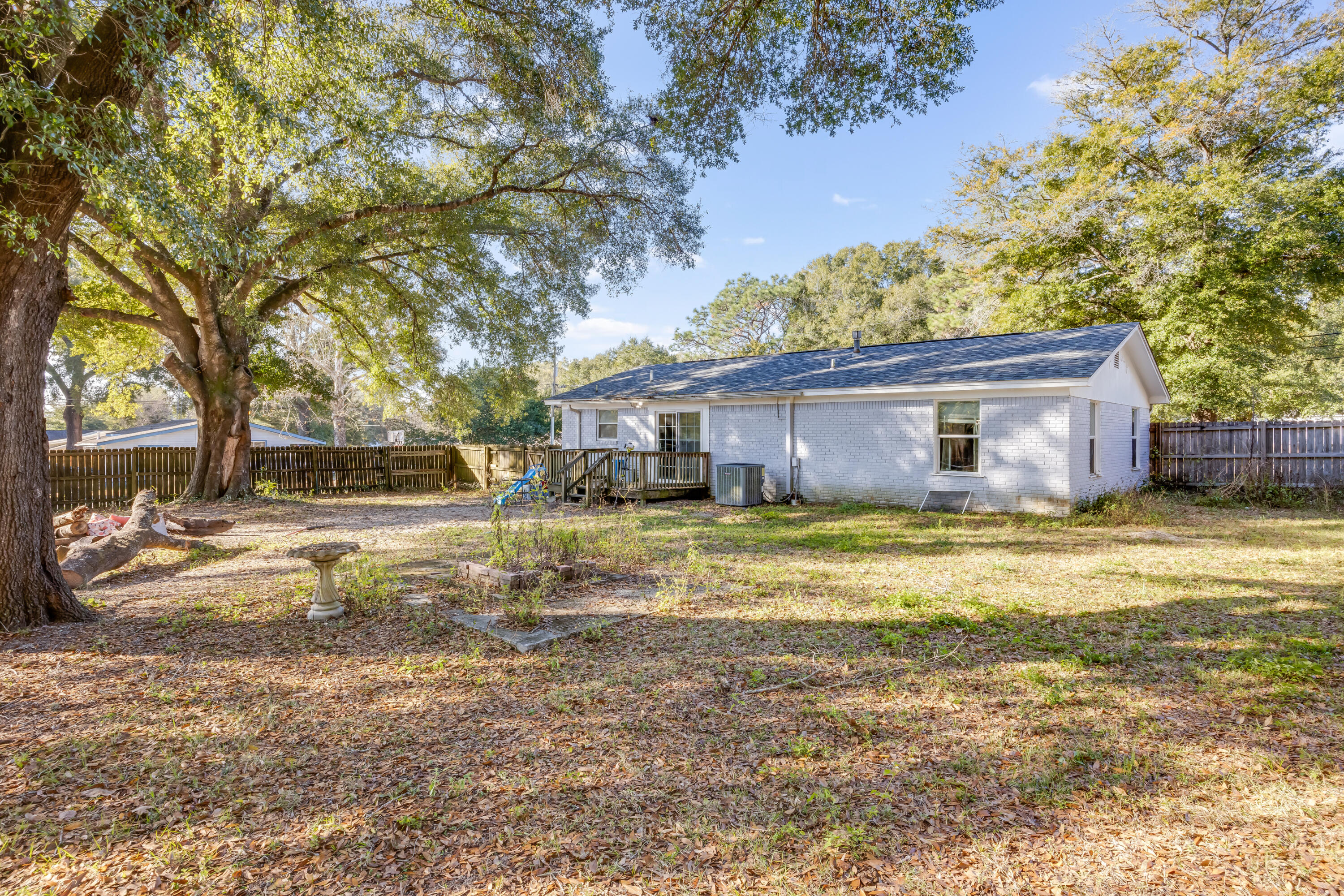 OAKDALE MINI FARMS - Residential