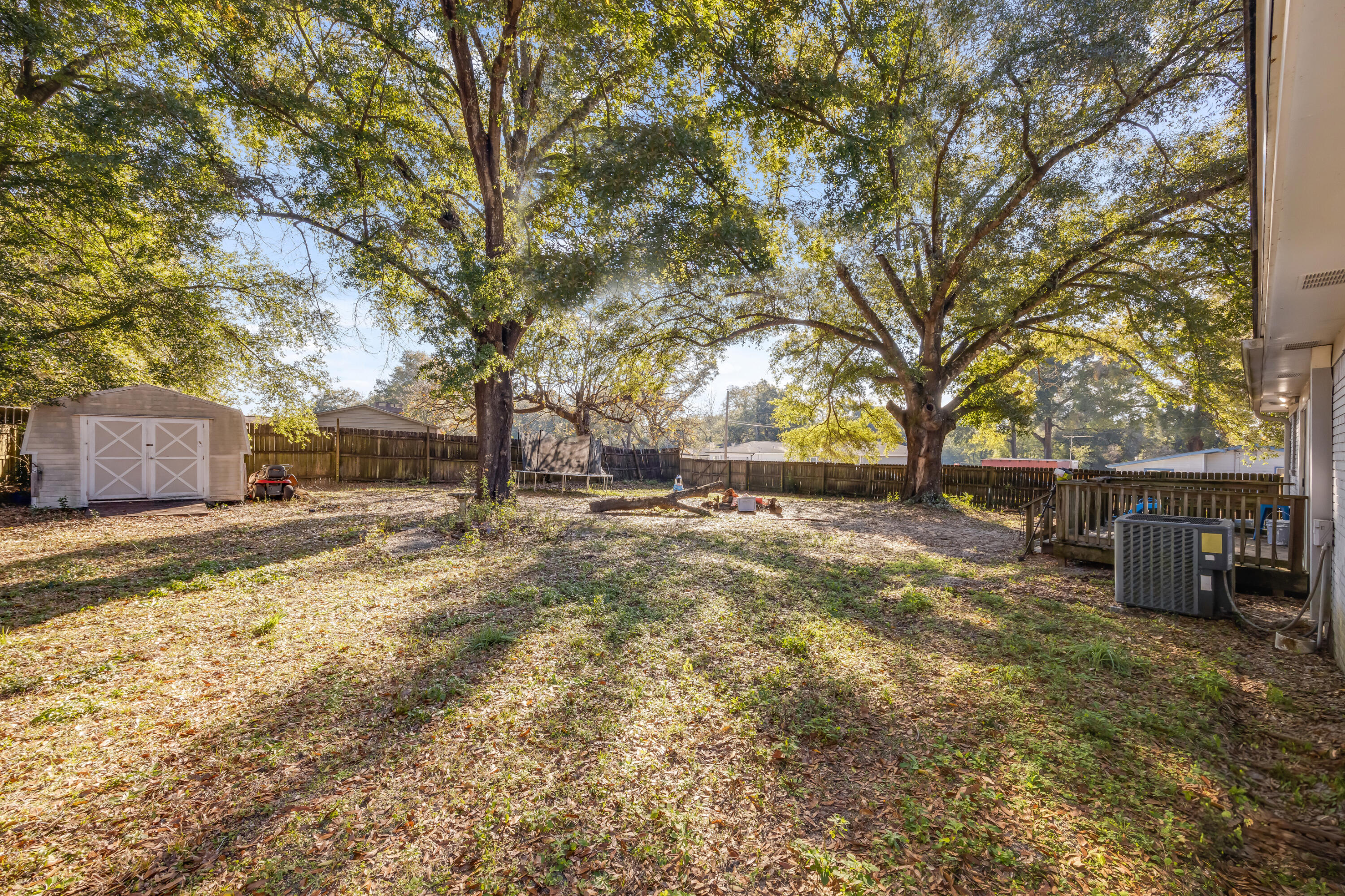 OAKDALE MINI FARMS - Residential