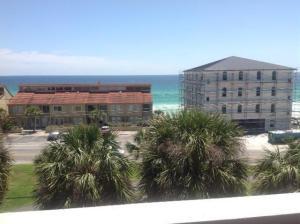 TERRA COTTA TERRACE - Land