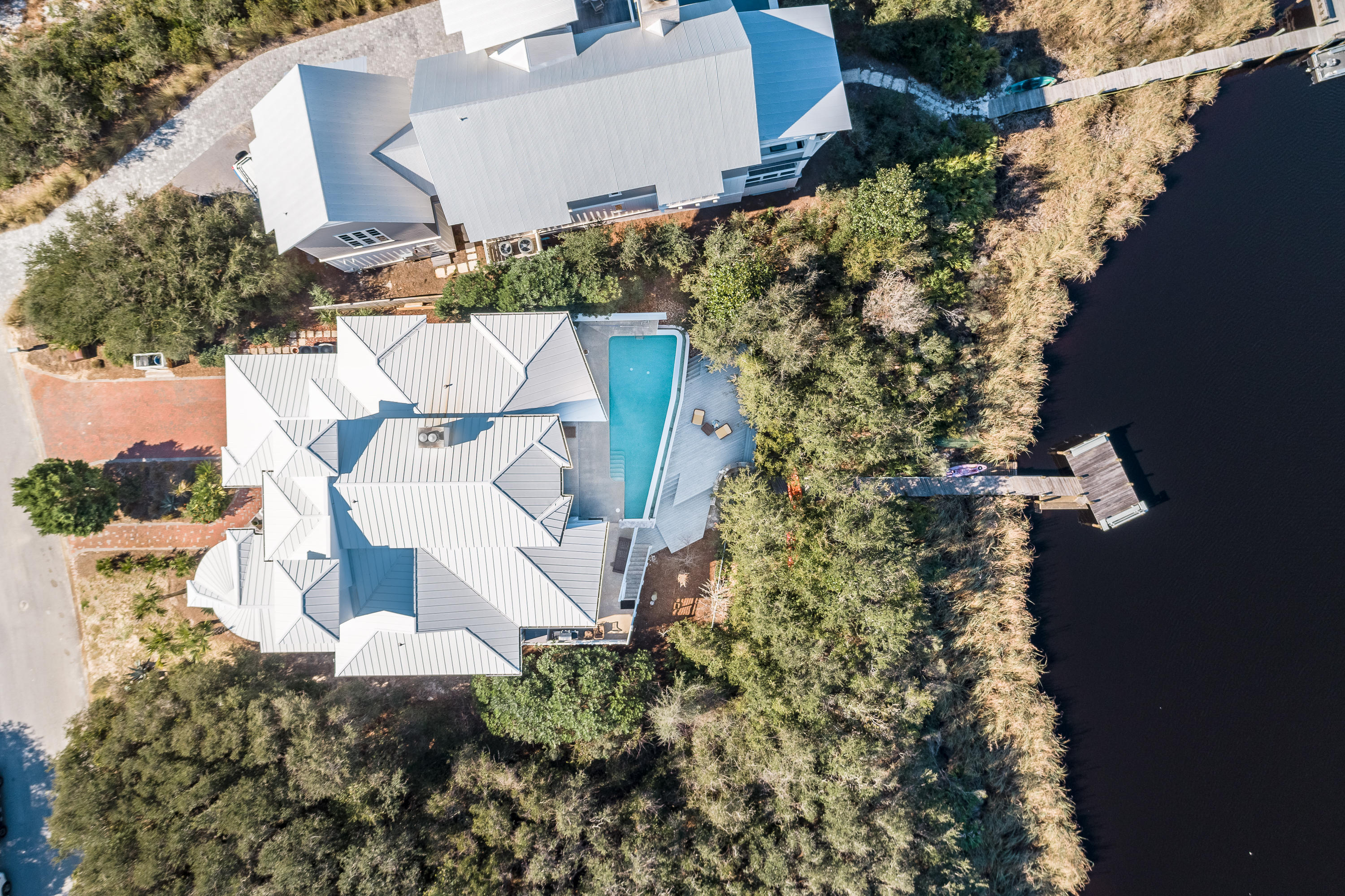 CAMP CREEK POINT - Residential
