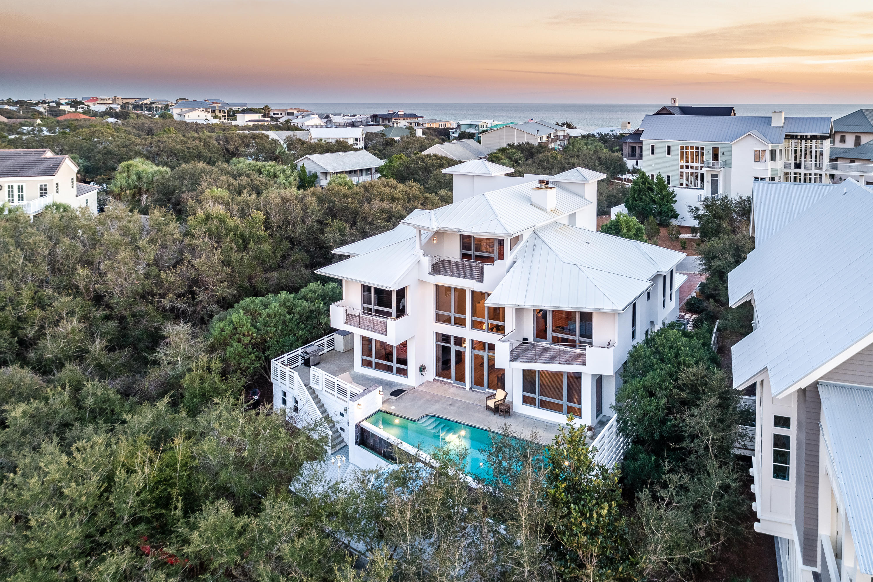 CAMP CREEK POINT - Residential