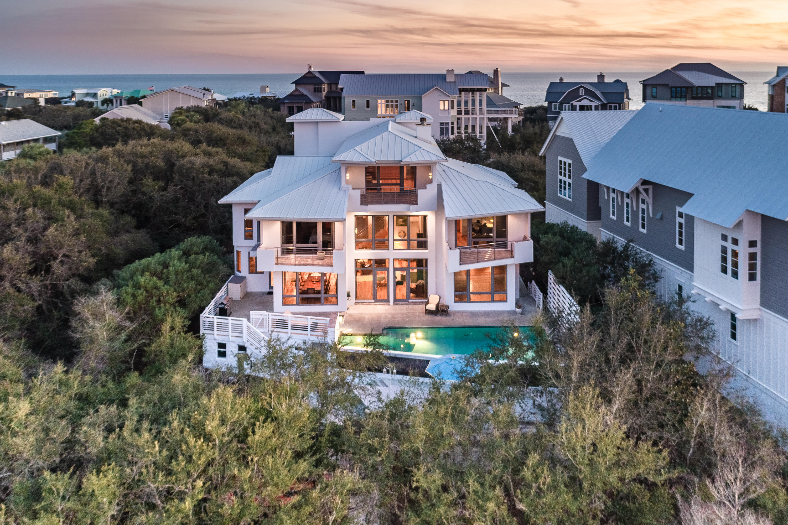 CAMP CREEK POINT - Residential