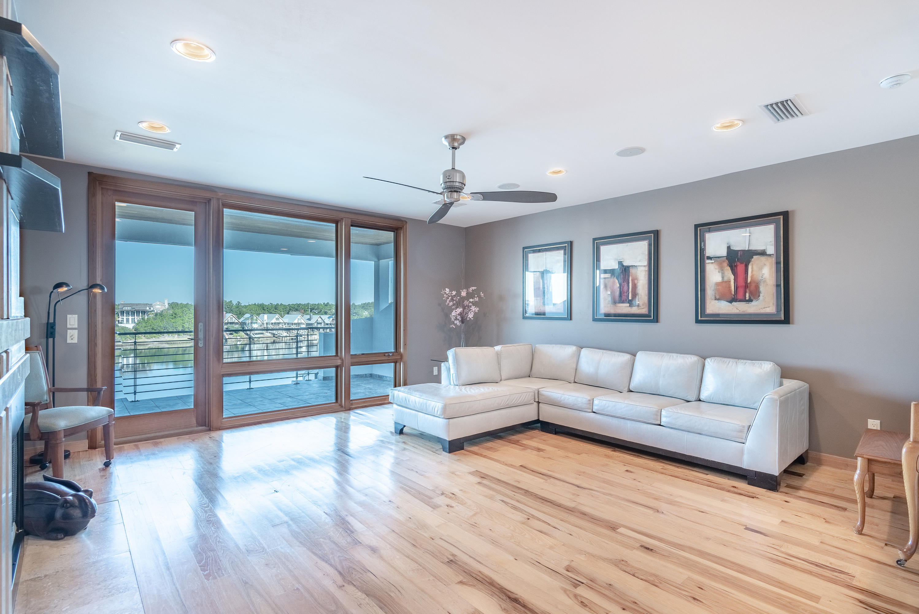 CAMP CREEK POINT - Residential