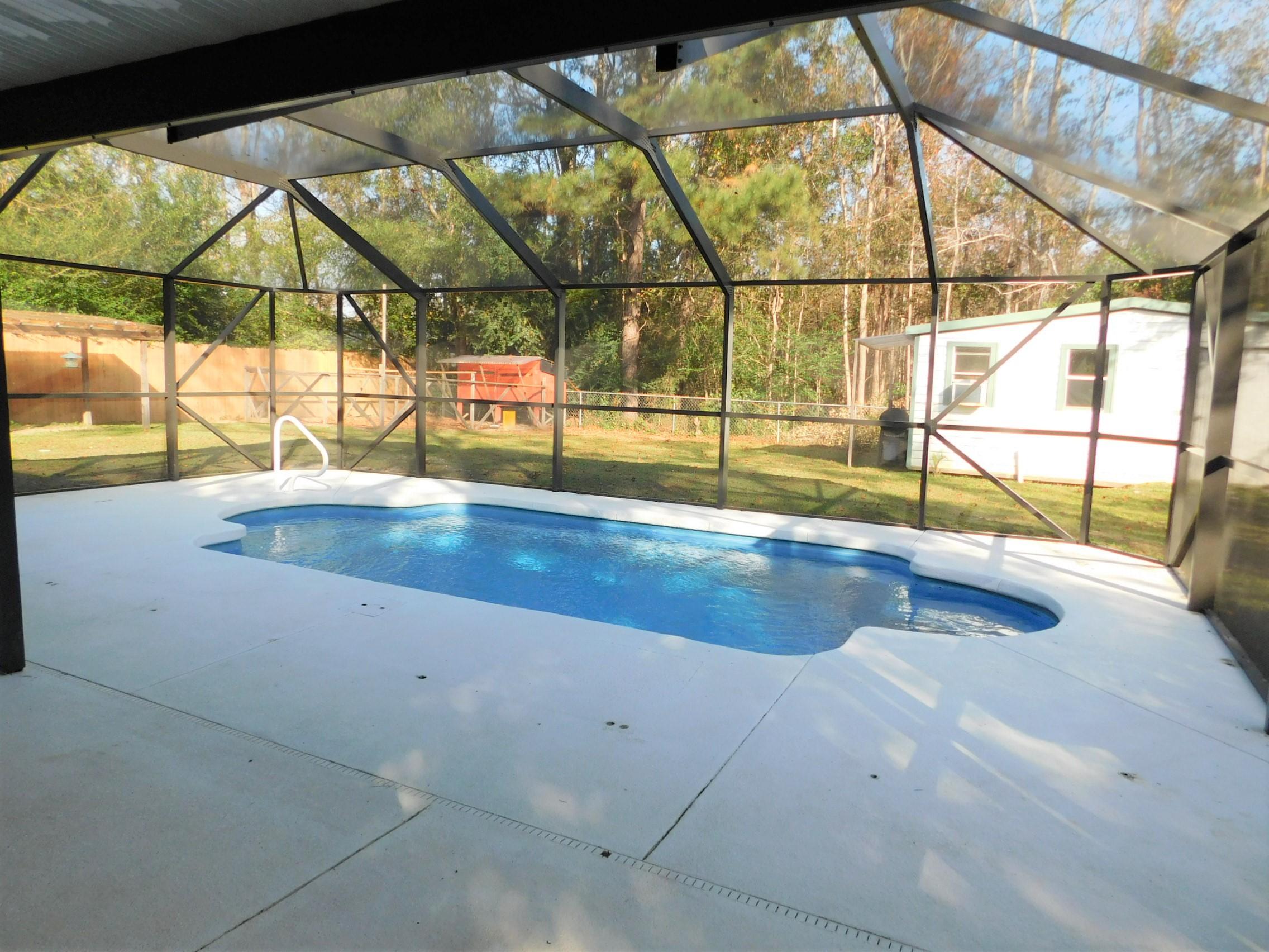 DOGWOOD ESTATES - Residential