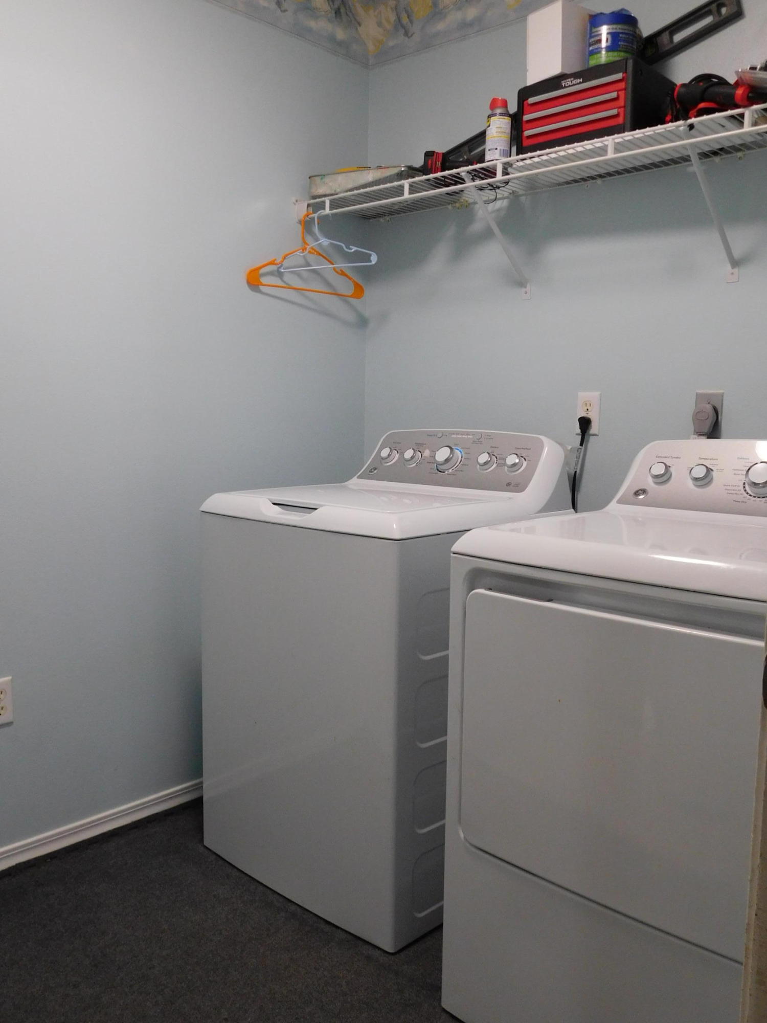 DOGWOOD ESTATES - Residential