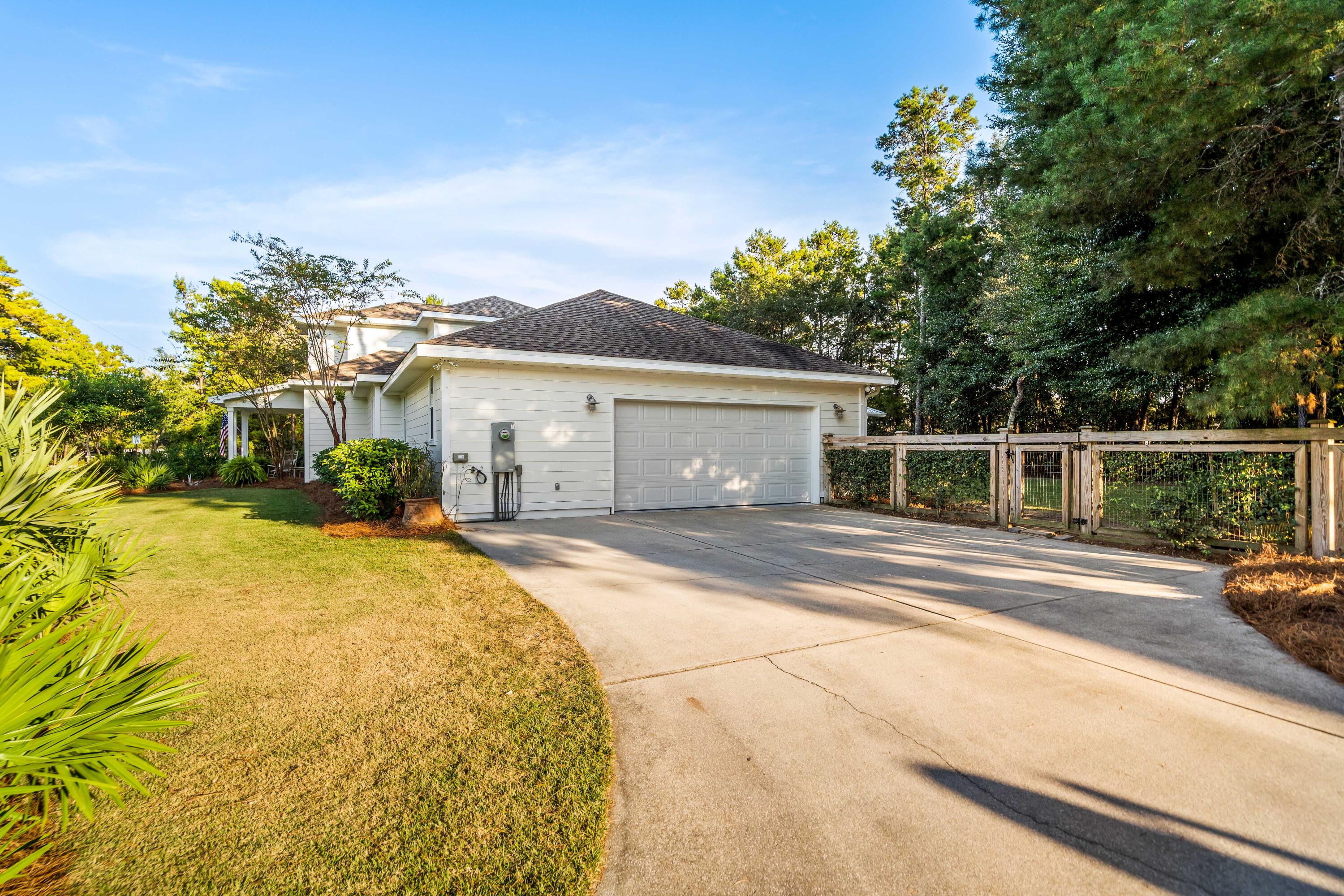 EDEN ESTATES UNREC - Residential