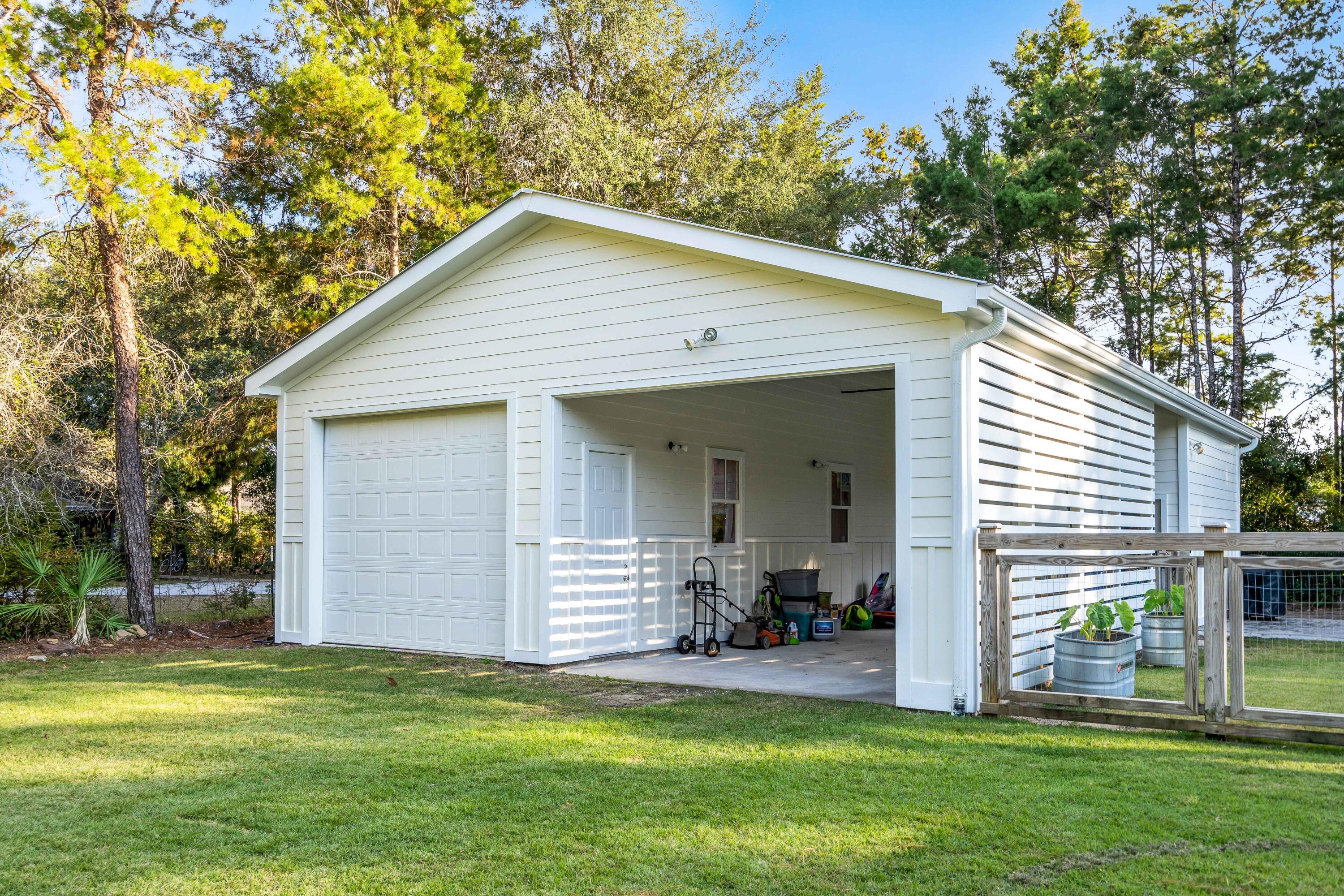 EDEN ESTATES UNREC - Residential