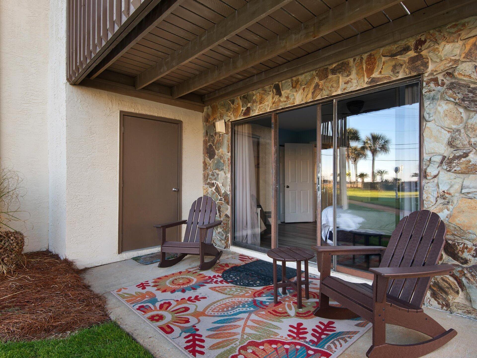 BLUE SURF T/H - Residential