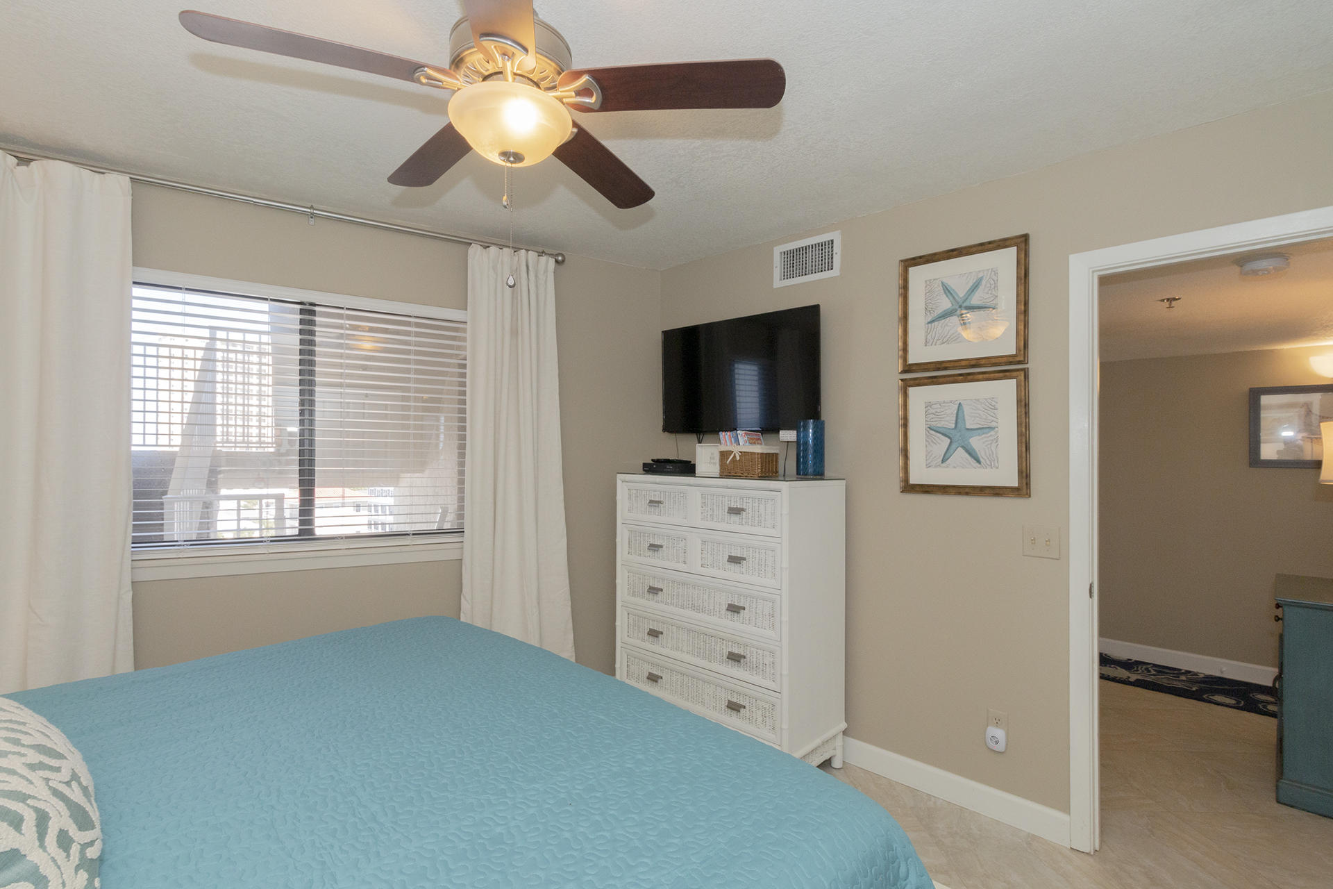 MAINSAIL CONDO PH 5 - Residential