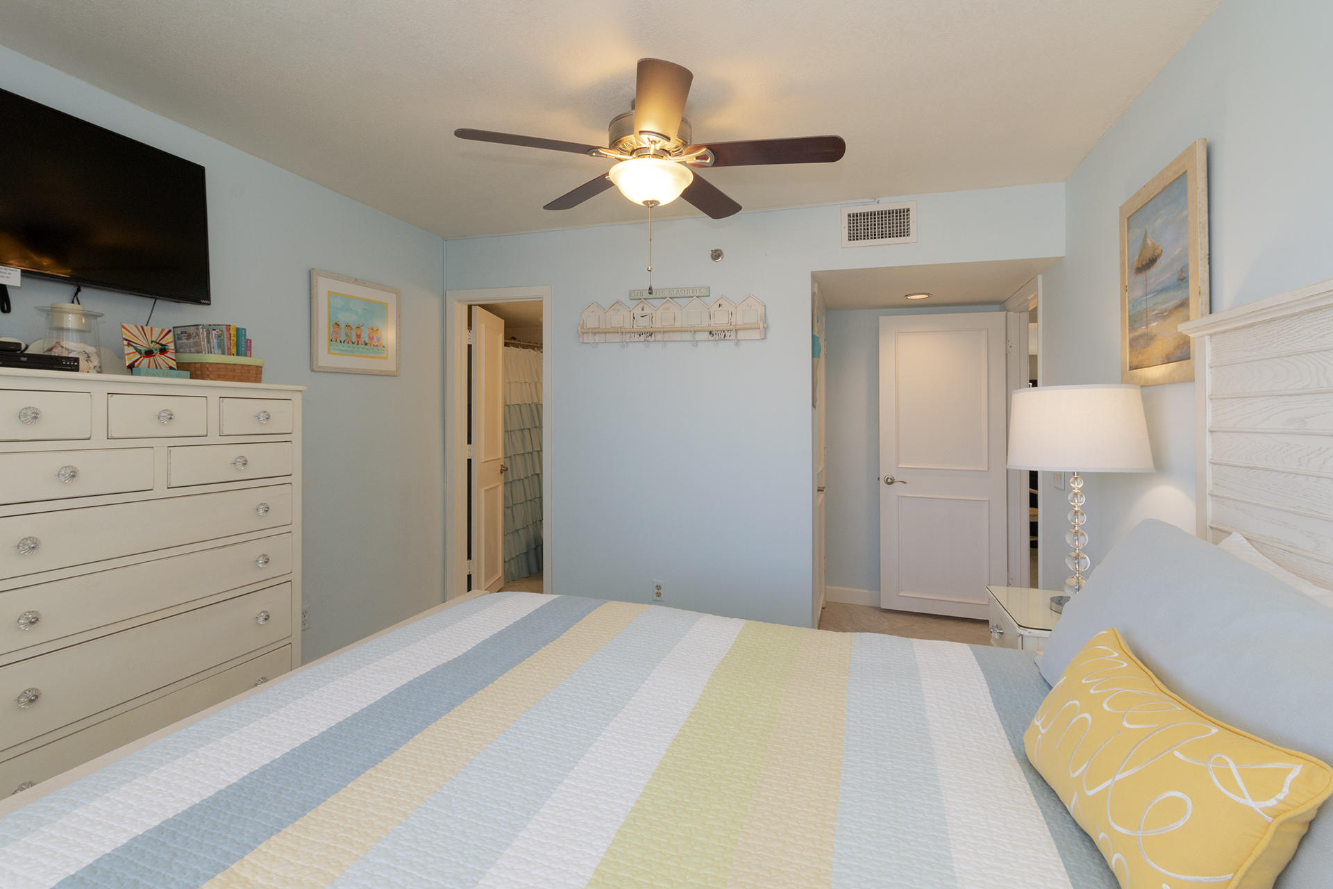 MAINSAIL CONDO PH 5 - Residential