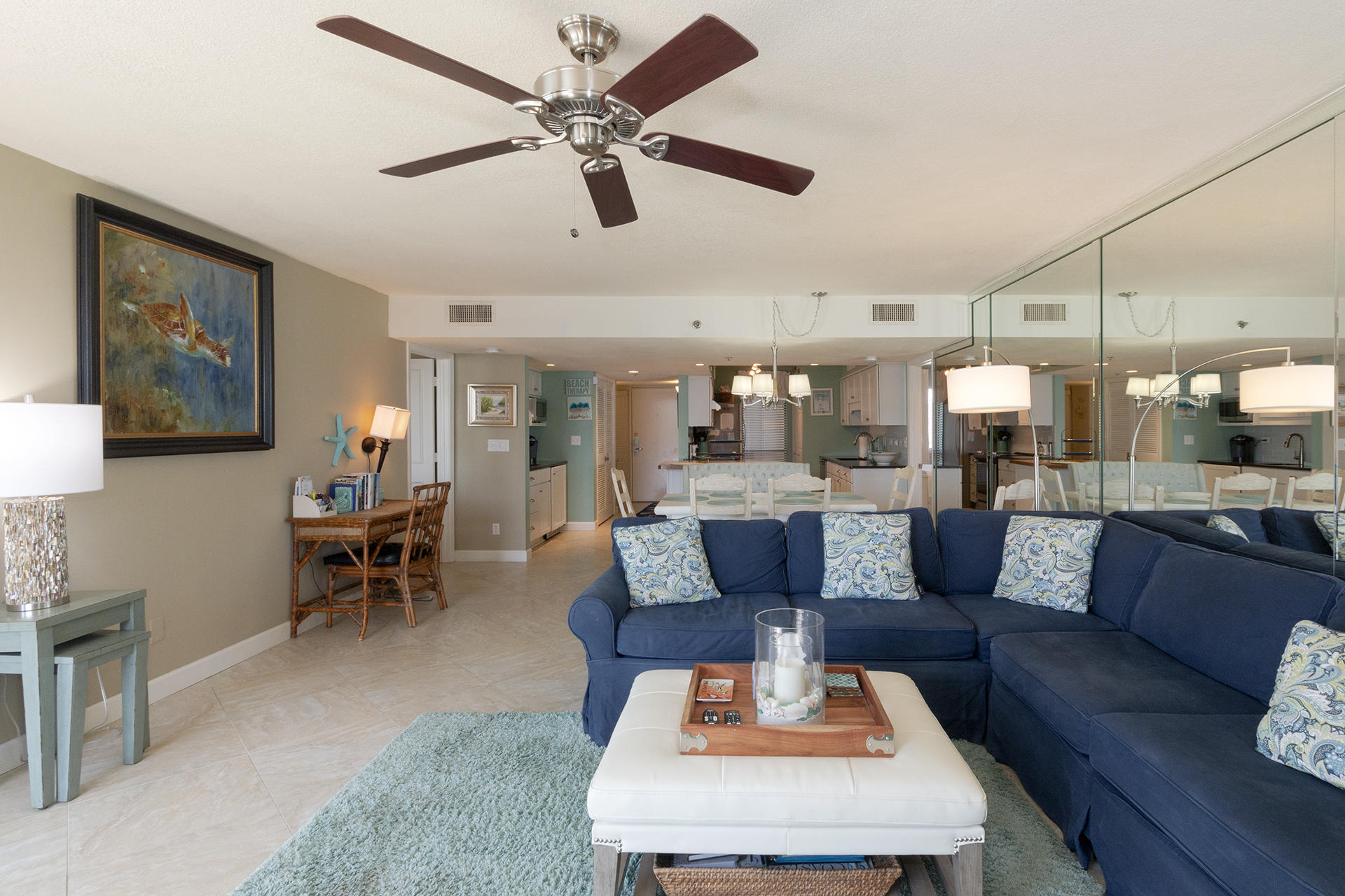 MAINSAIL CONDO PH 5 - Residential