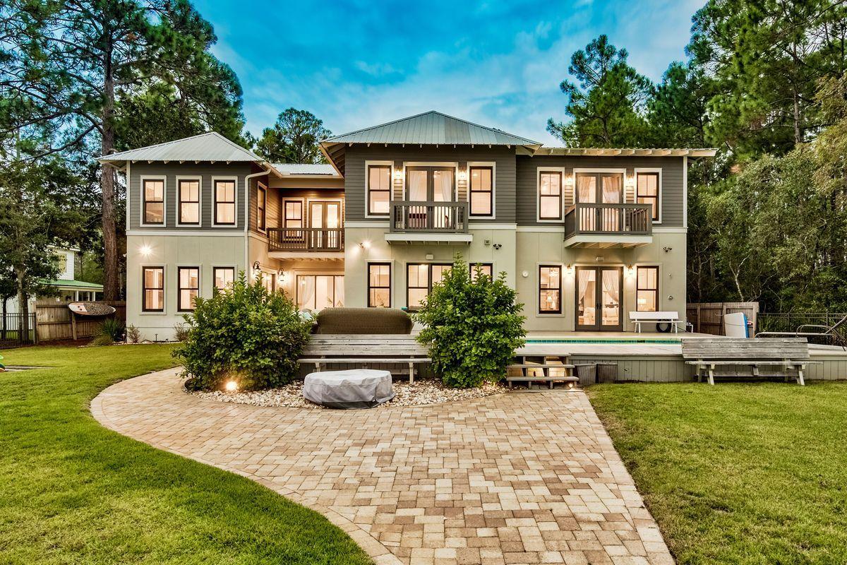 BAY PINE SHORES - Residential