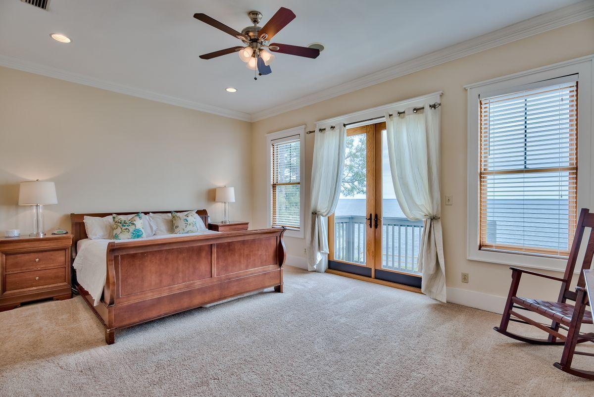 BAY PINE SHORES - Residential