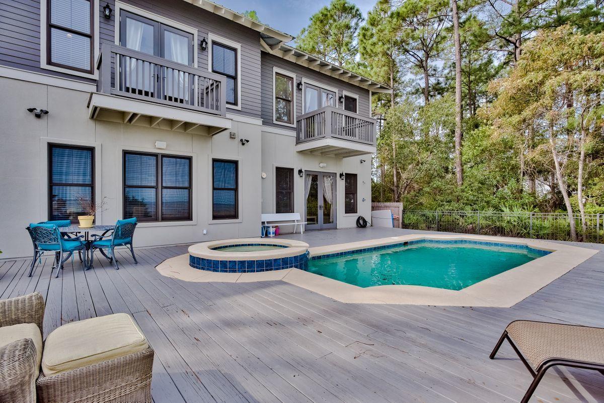 BAY PINE SHORES - Residential