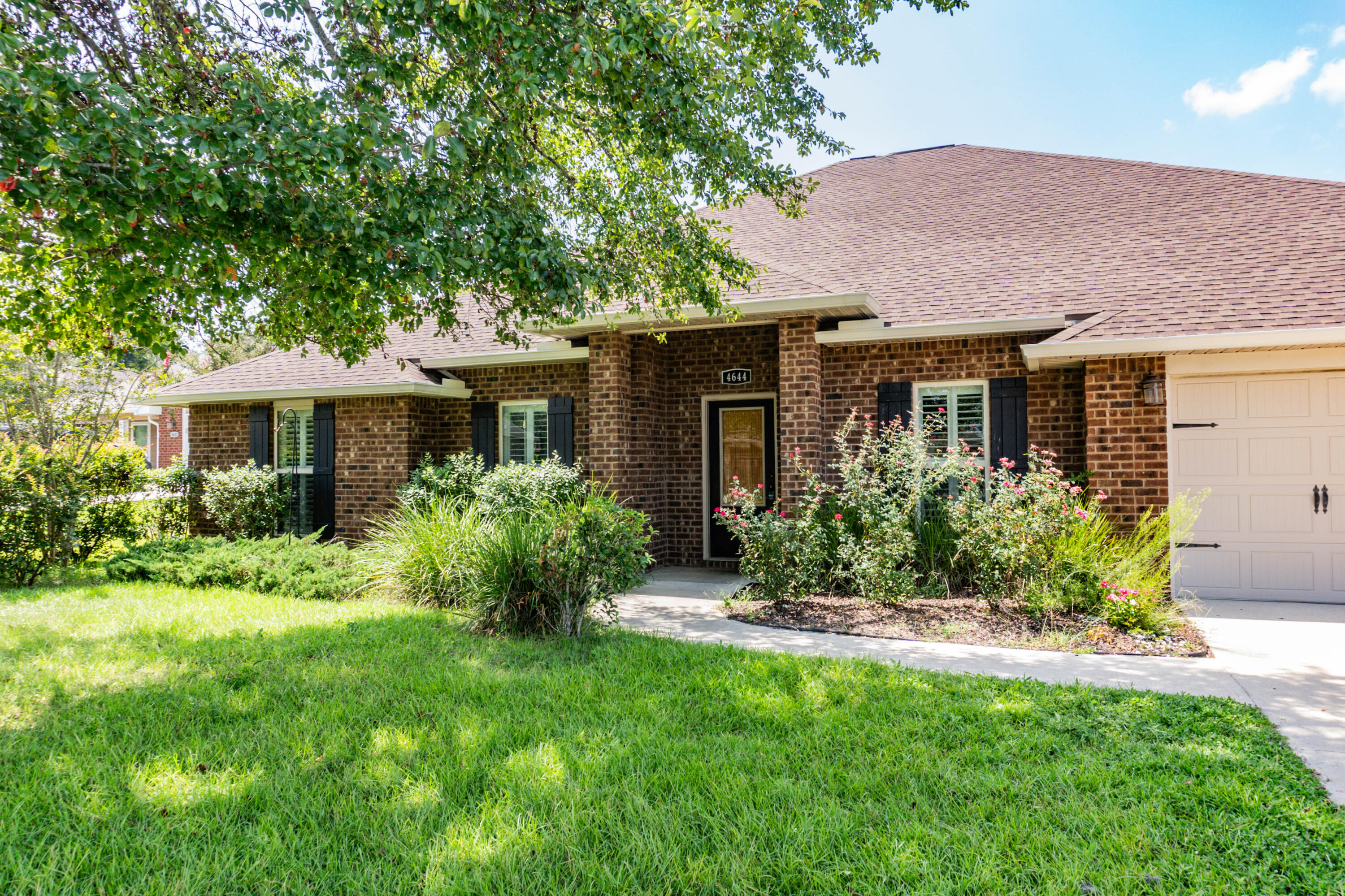 CHANAN ESTATES 1ST ADDN - Residential Lease