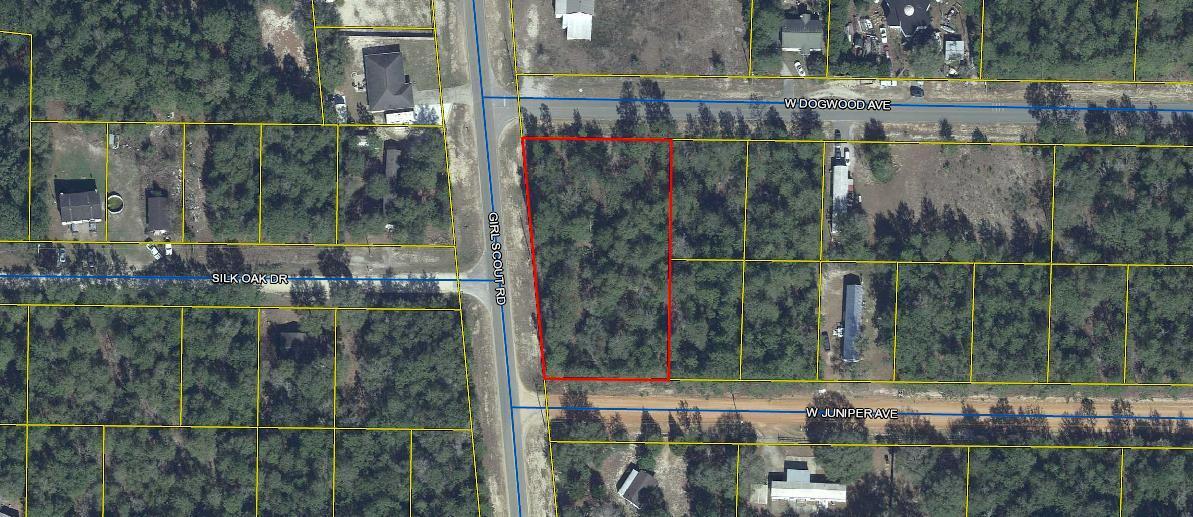 Three beautiful wooded lots with paved road frontage in the Mossy Head Oakwood Hills subdivision. This property is approximately 28 miles from the Eglin AFB and approximately 33 miles from the beautiful beaches of NW Florida.