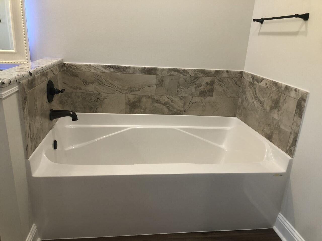 LIBERTY OAKS - Residential