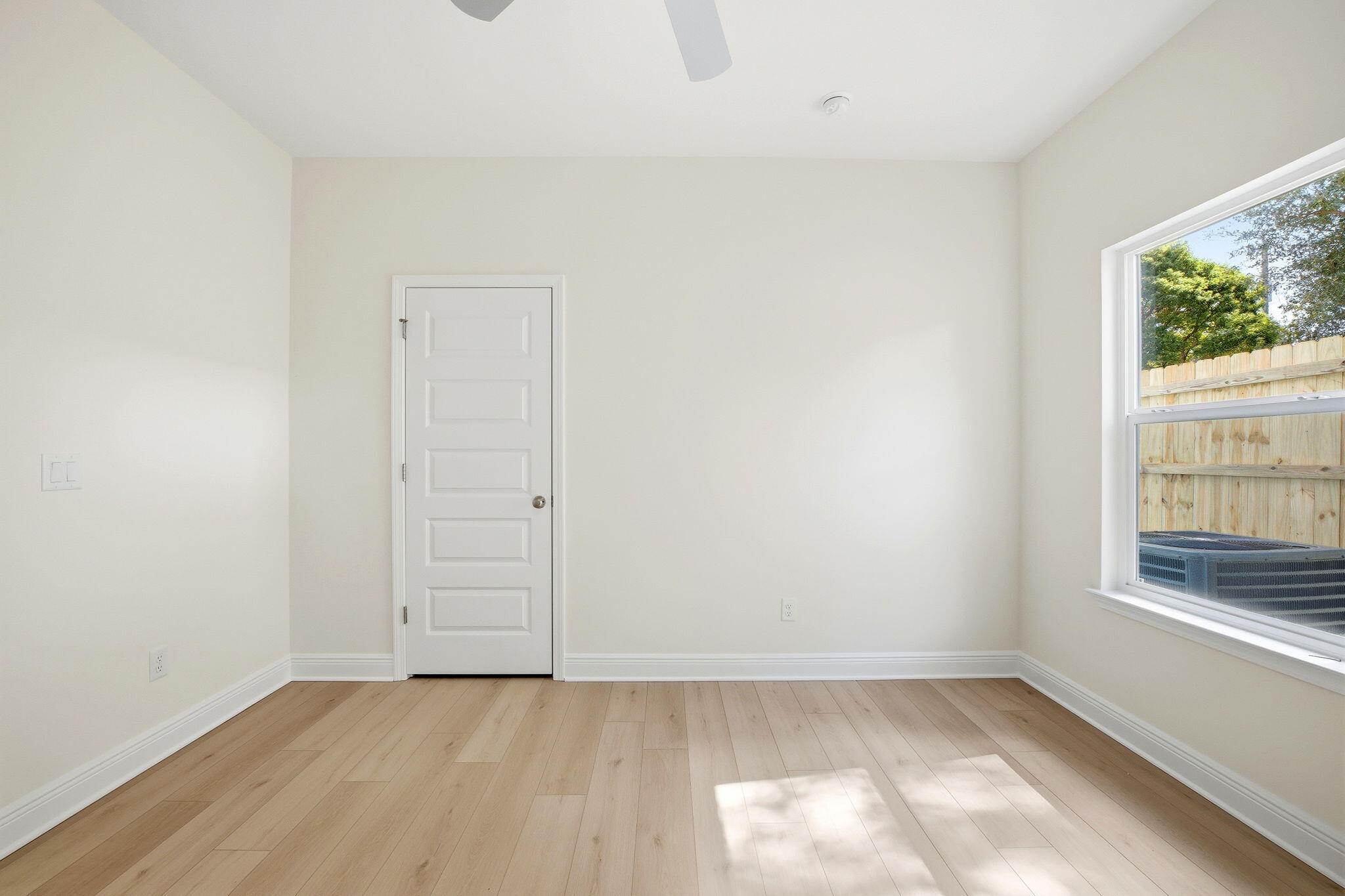 NAVARRE S/D 1ST ADDN - Residential