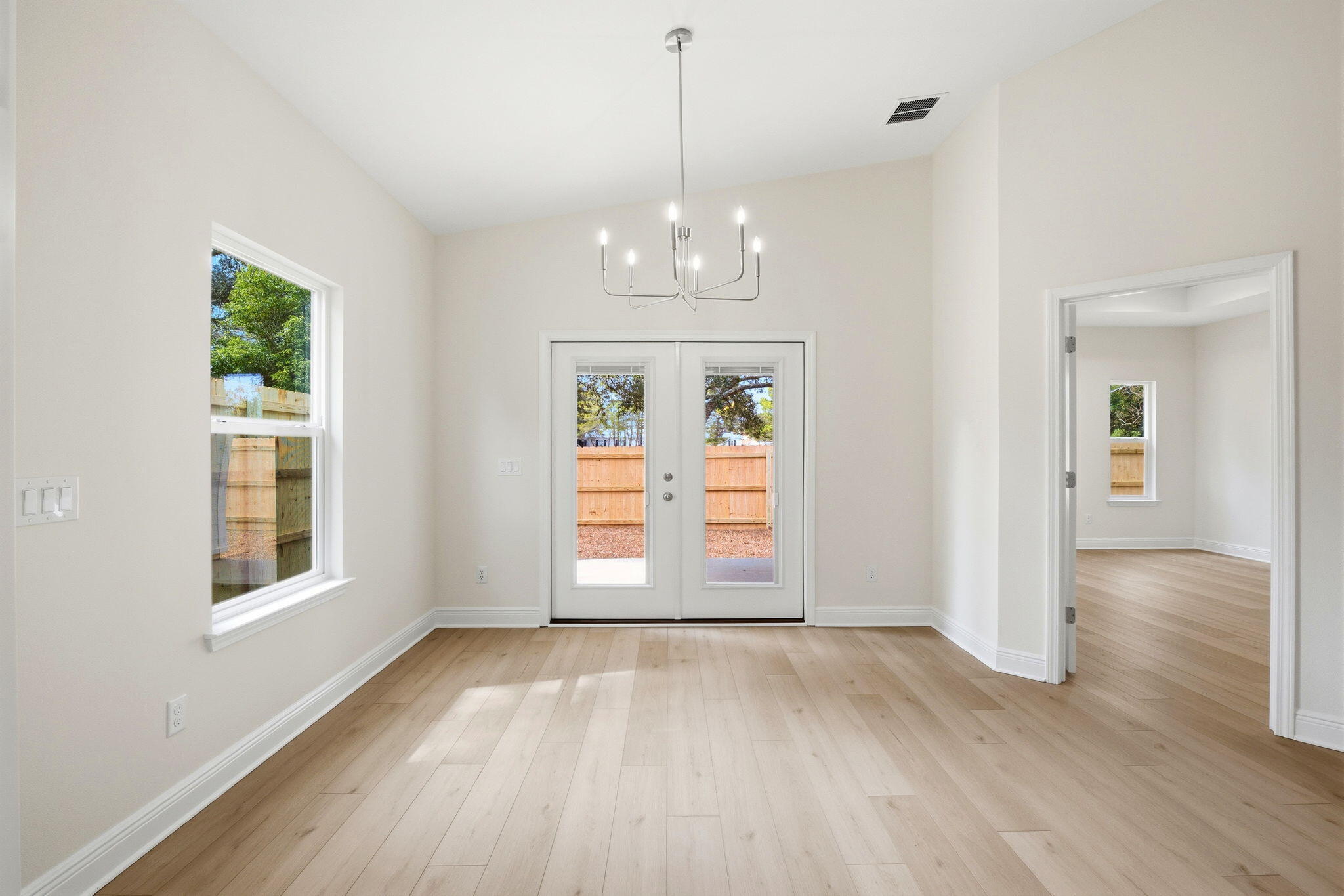 NAVARRE S/D 1ST ADDN - Residential