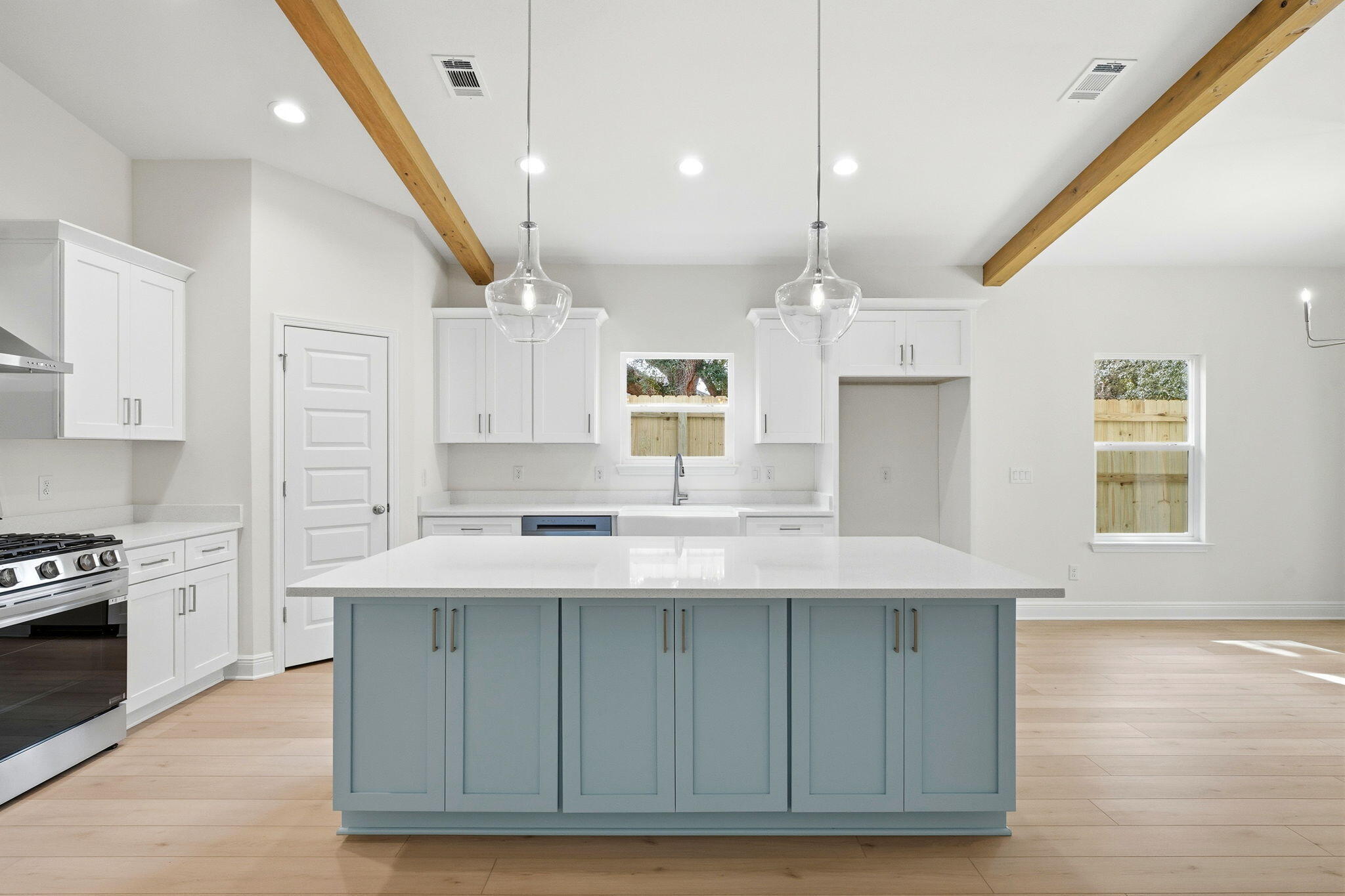 NAVARRE S/D 1ST ADDN - Residential