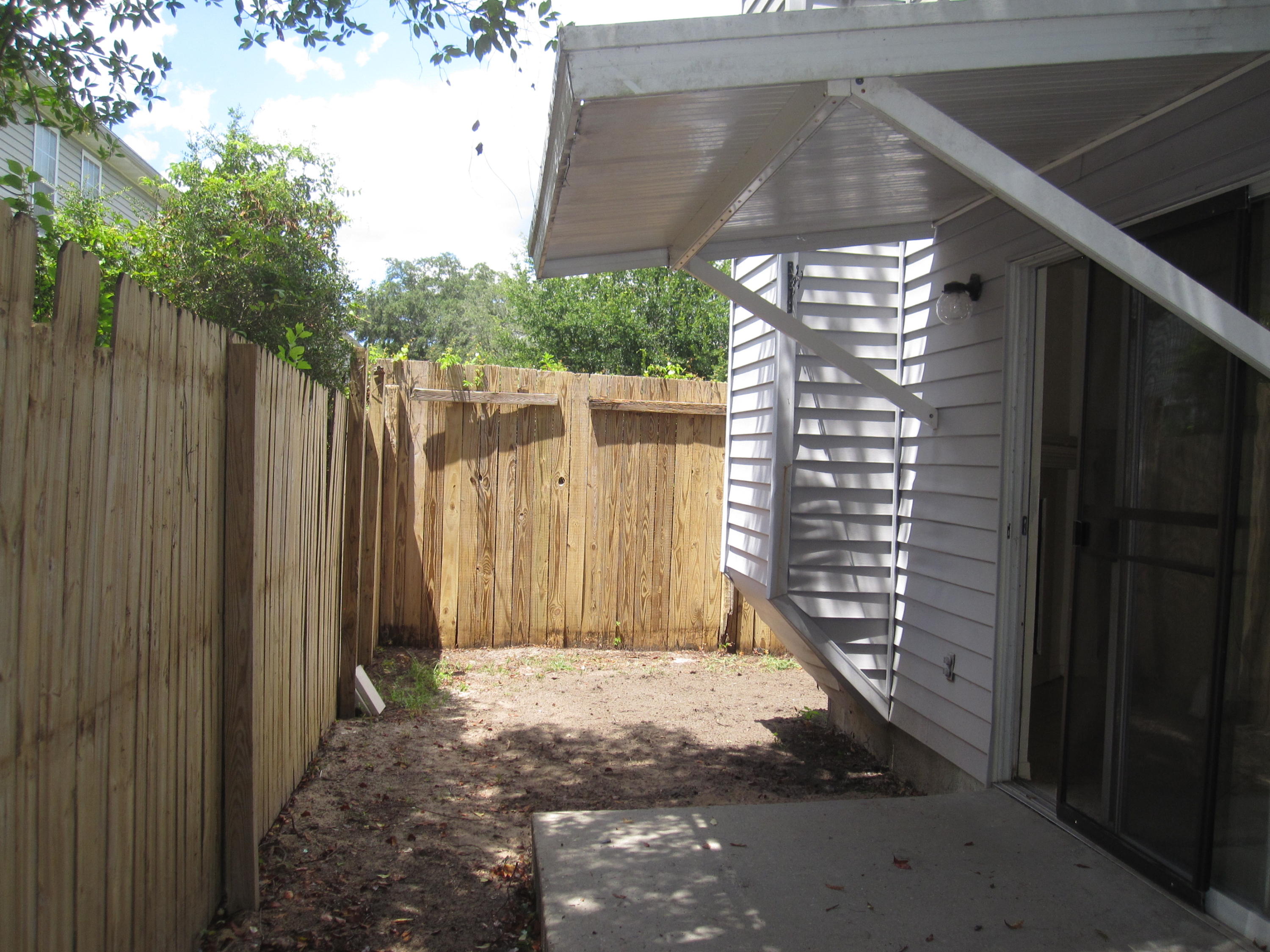 FOREST BREEZE - Residential Lease