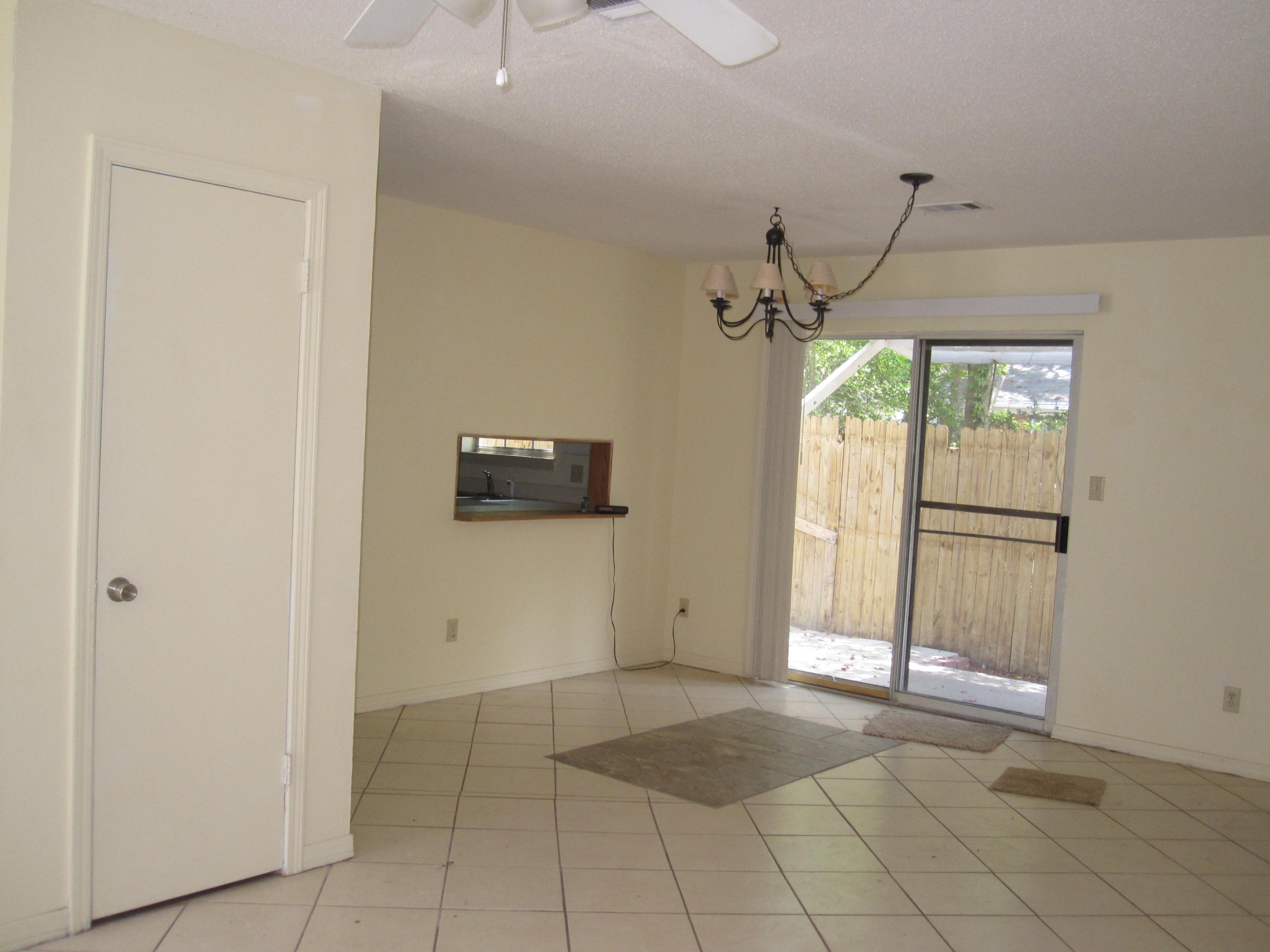 FOREST BREEZE - Residential Lease