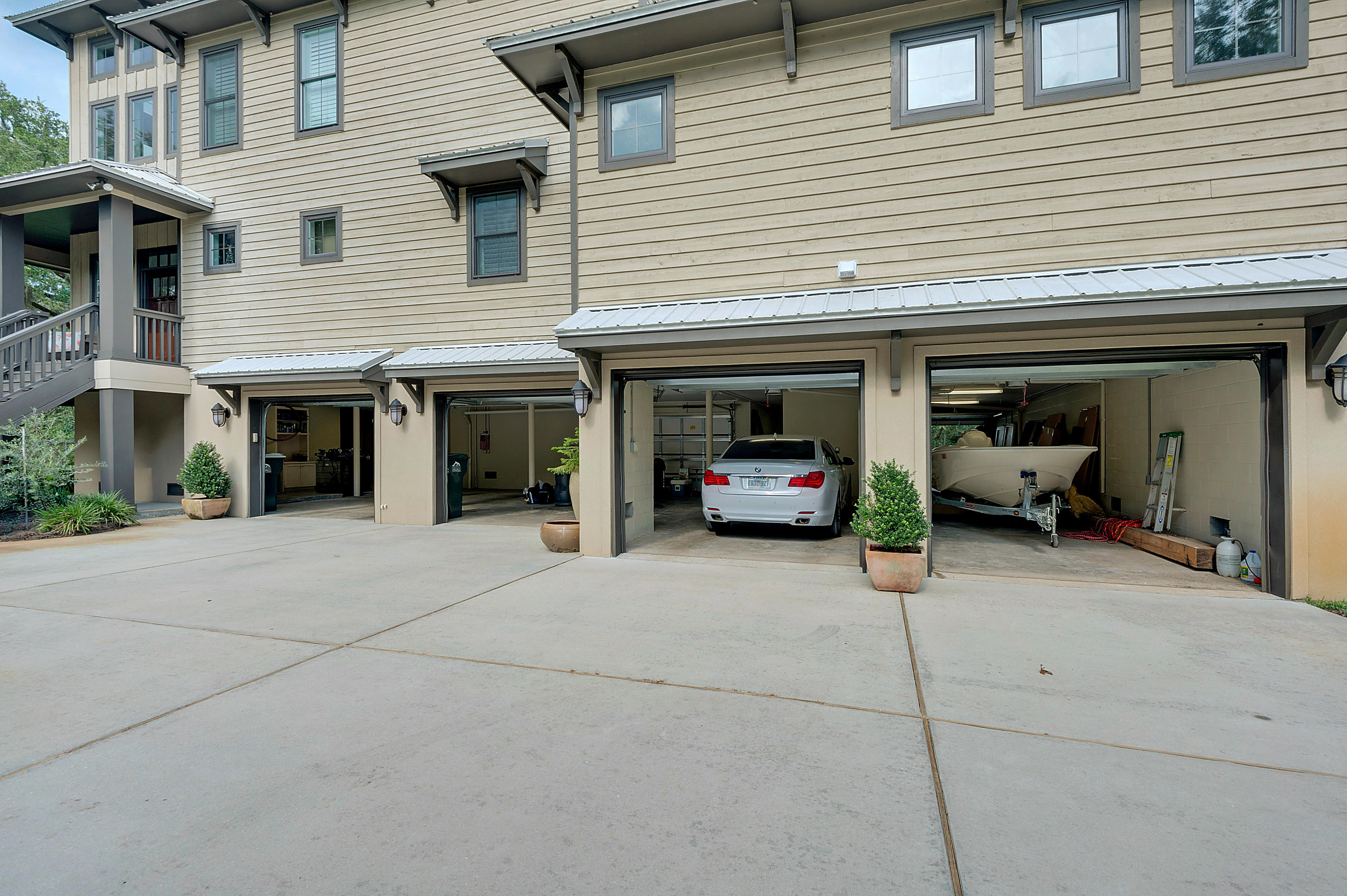 Black Water Bay - Residential