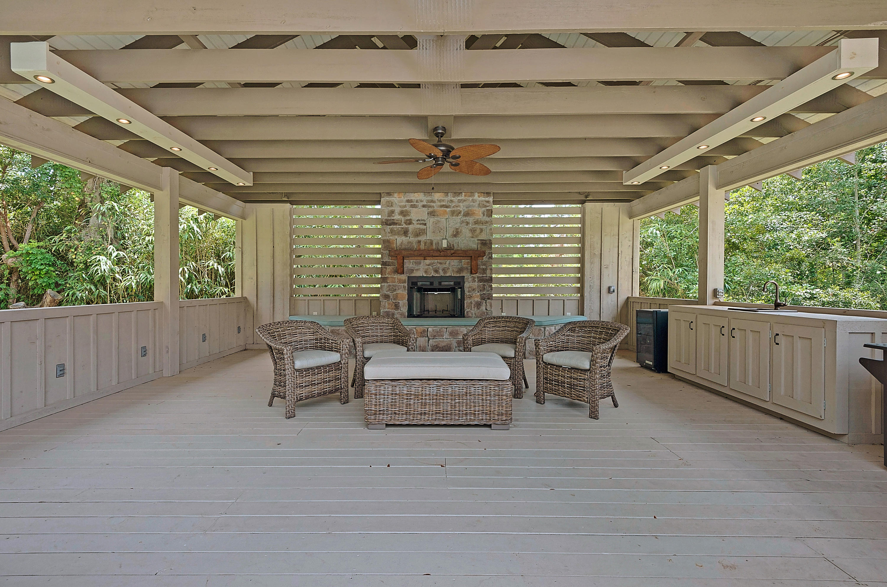 Black Water Bay - Residential