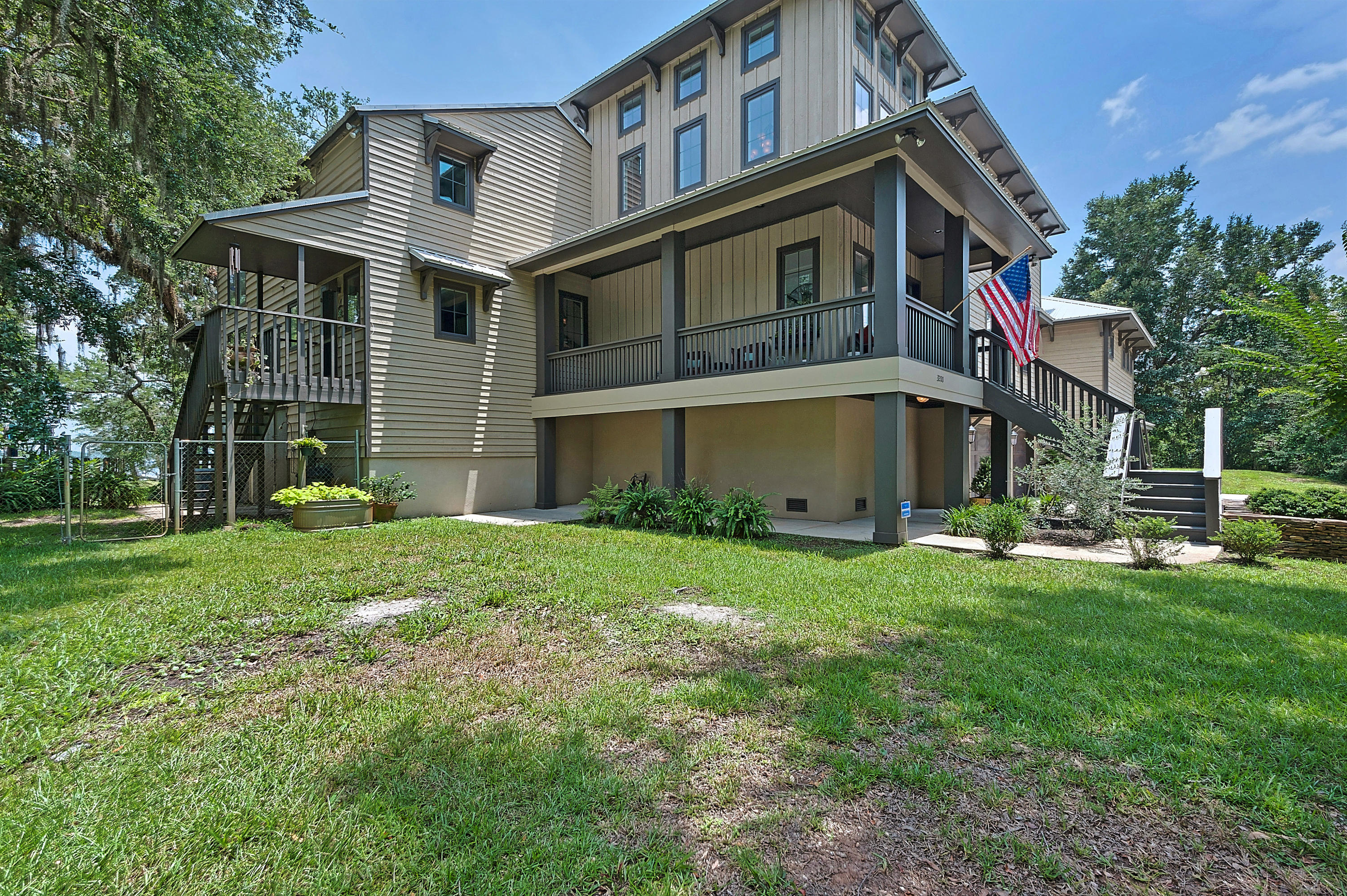 Black Water Bay - Residential