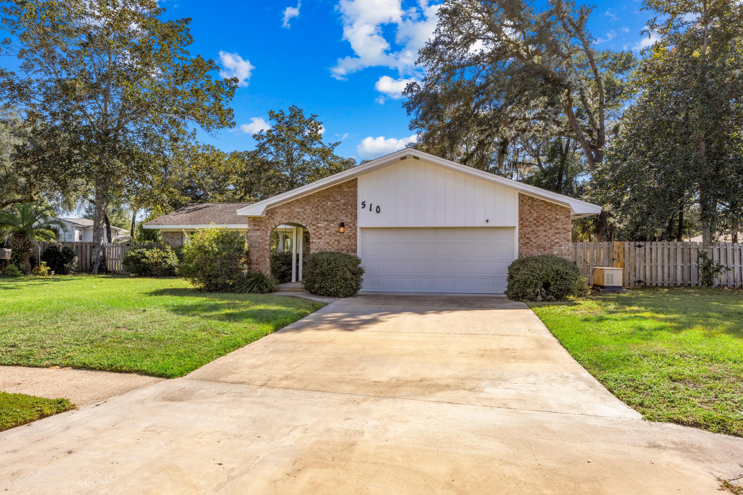 OVERBROOK - Residential
