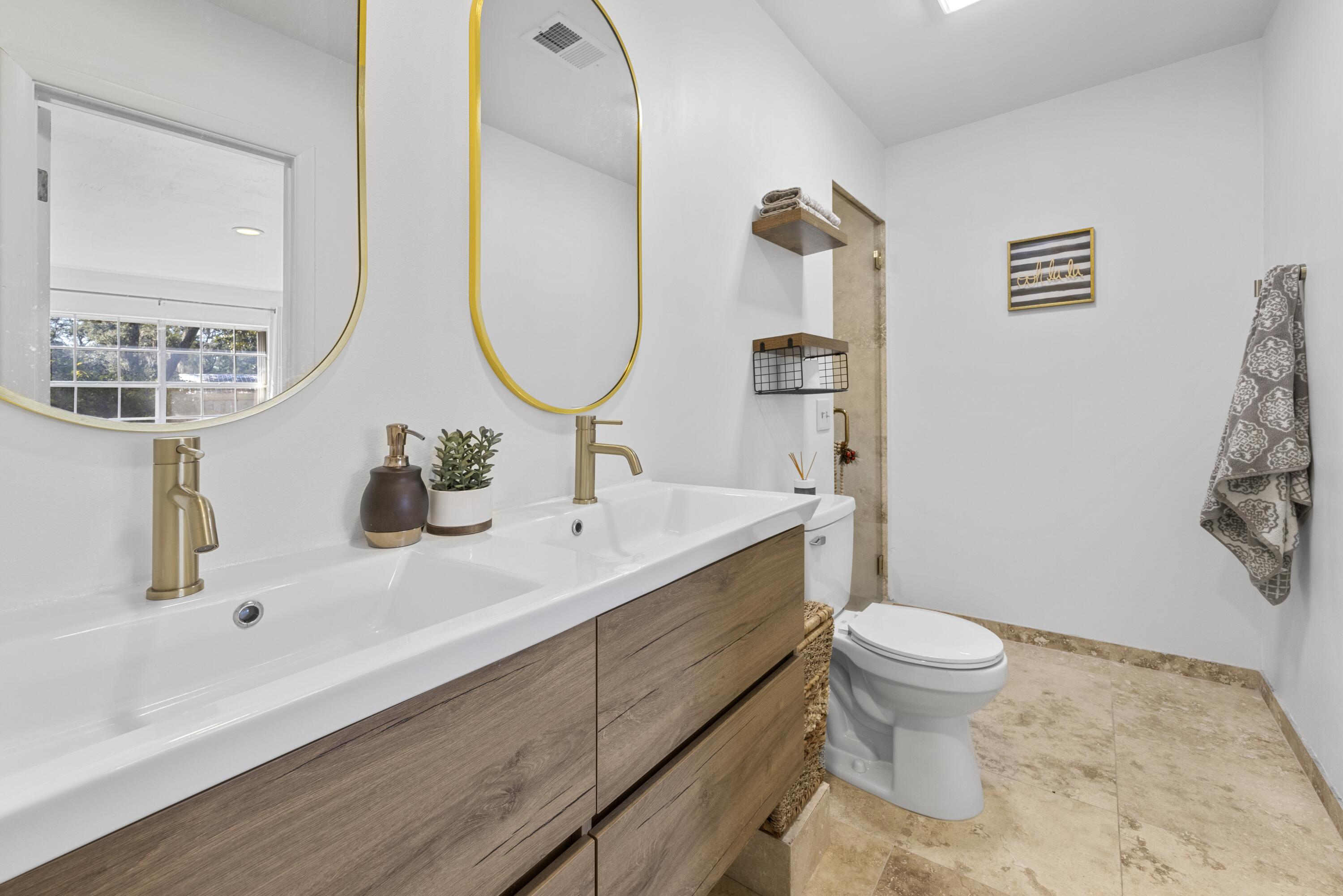 OVERBROOK - Residential