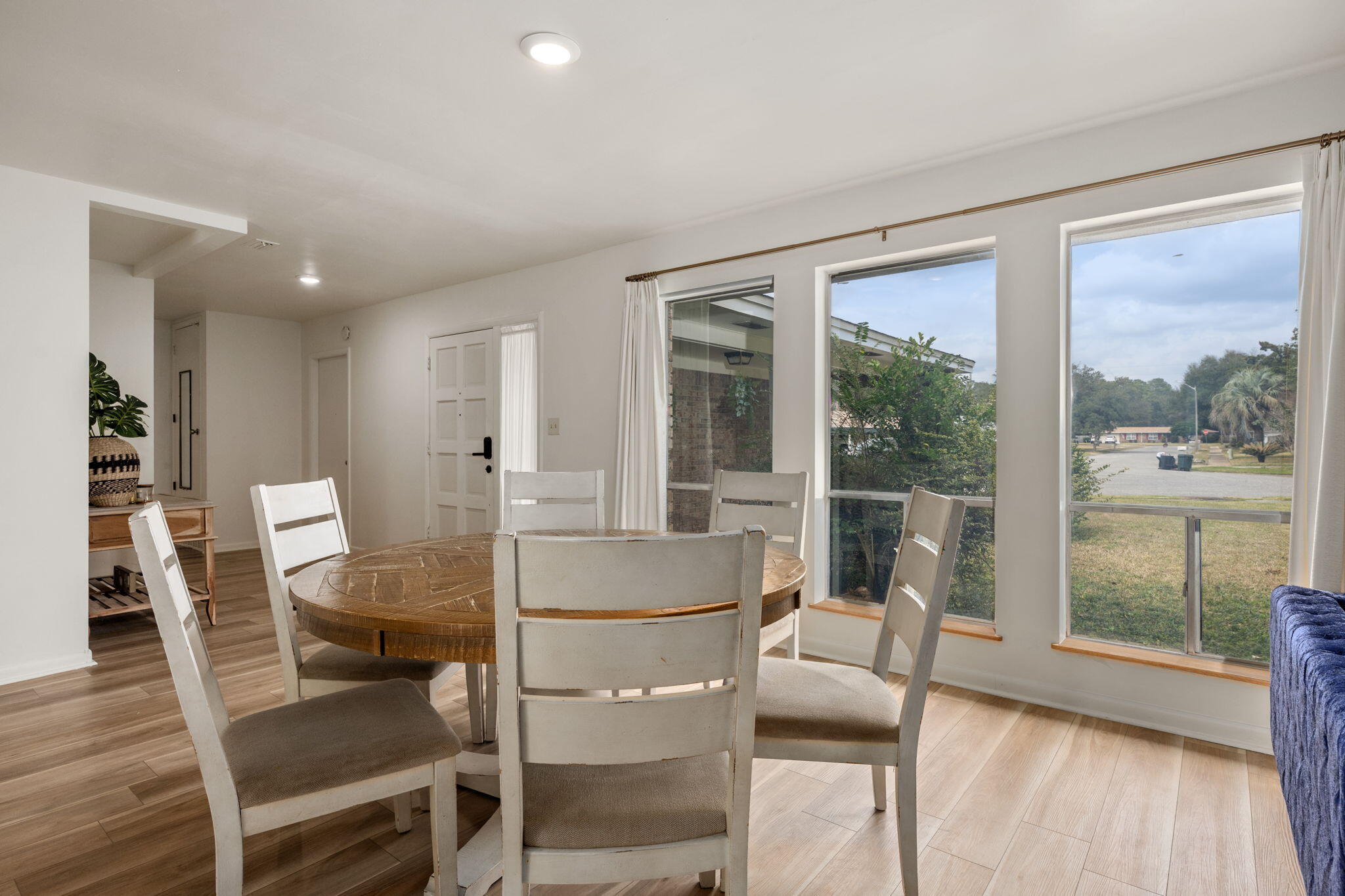OVERBROOK - Residential