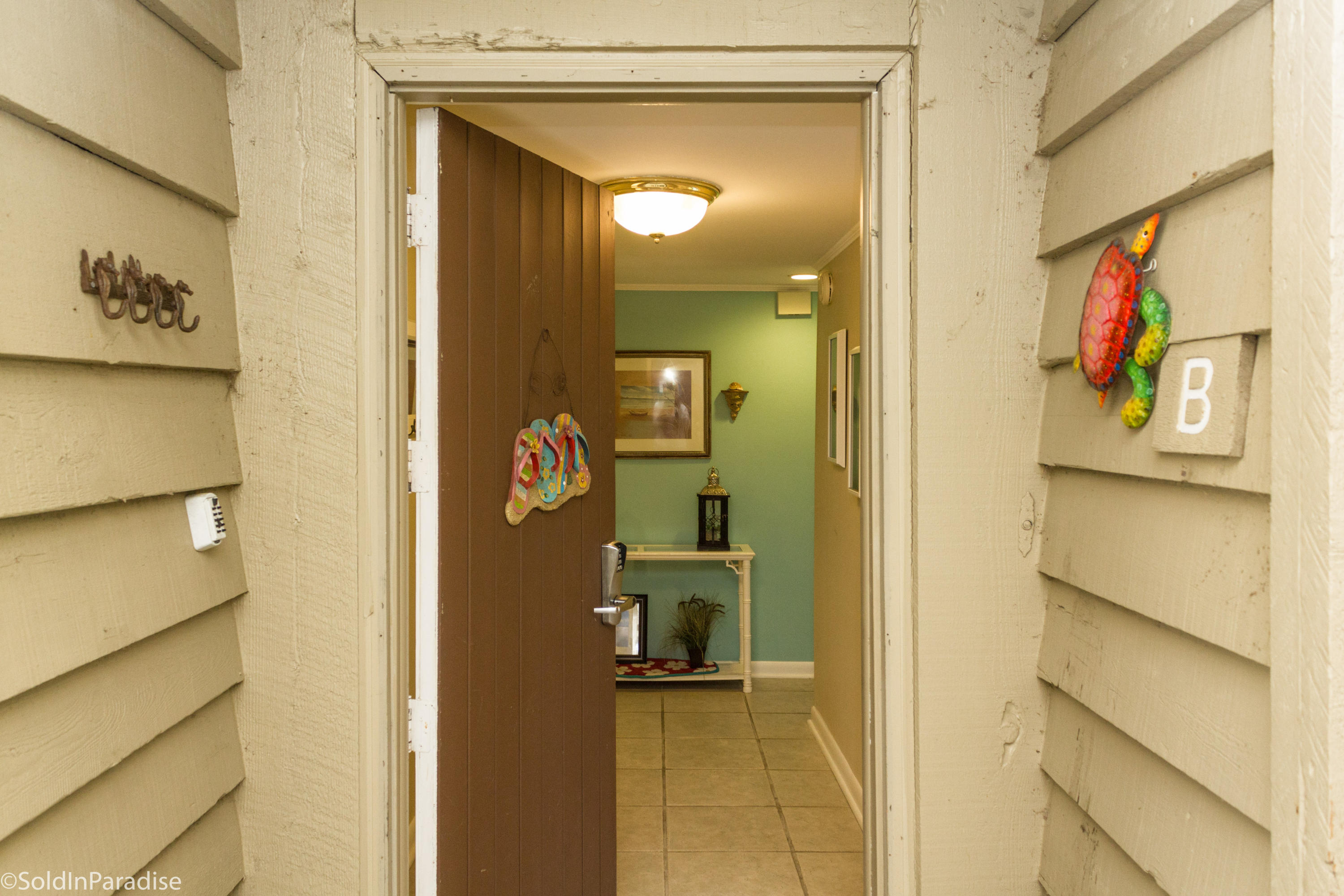 SEASCAPE CONDO GARDEN VILLA - Residential