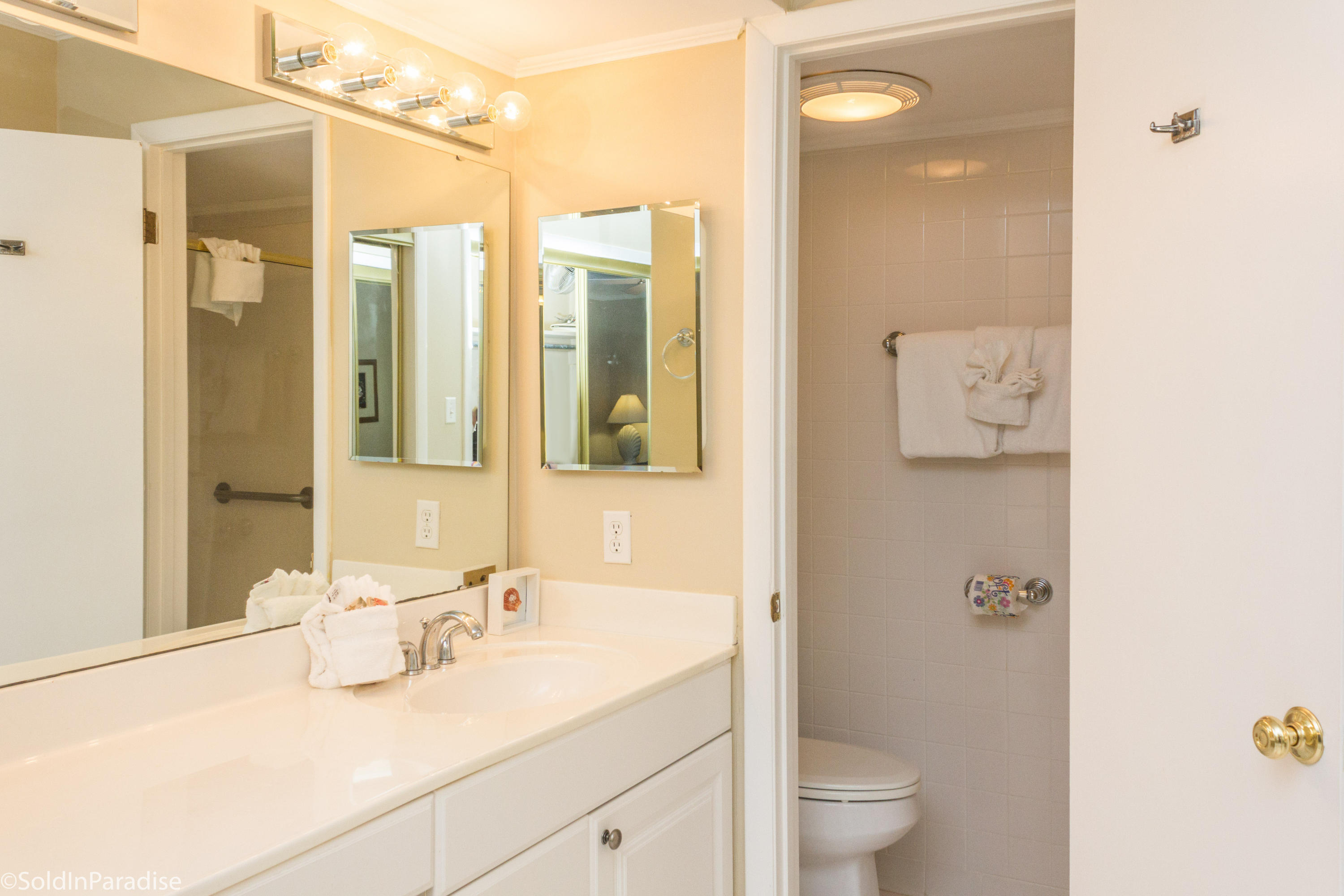 SEASCAPE CONDO GARDEN VILLA - Residential