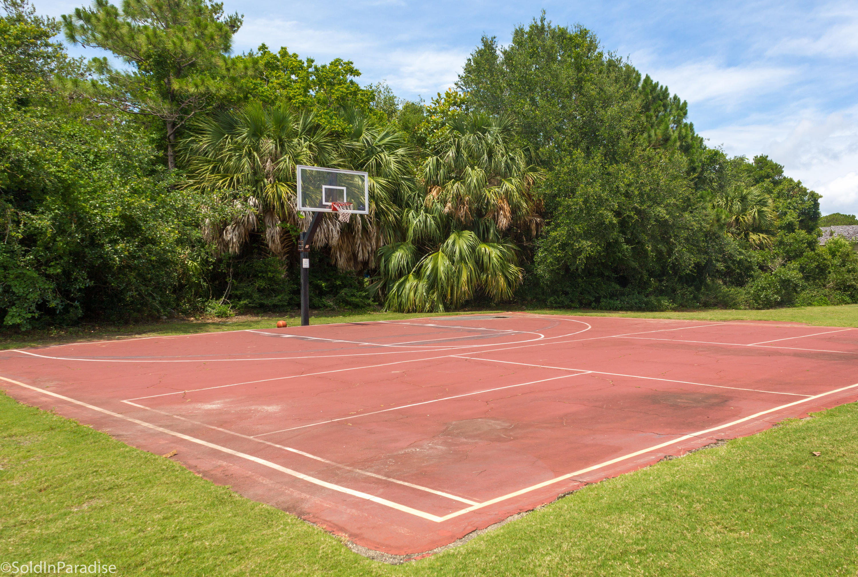 SEASCAPE CONDO GARDEN VILLA - Residential