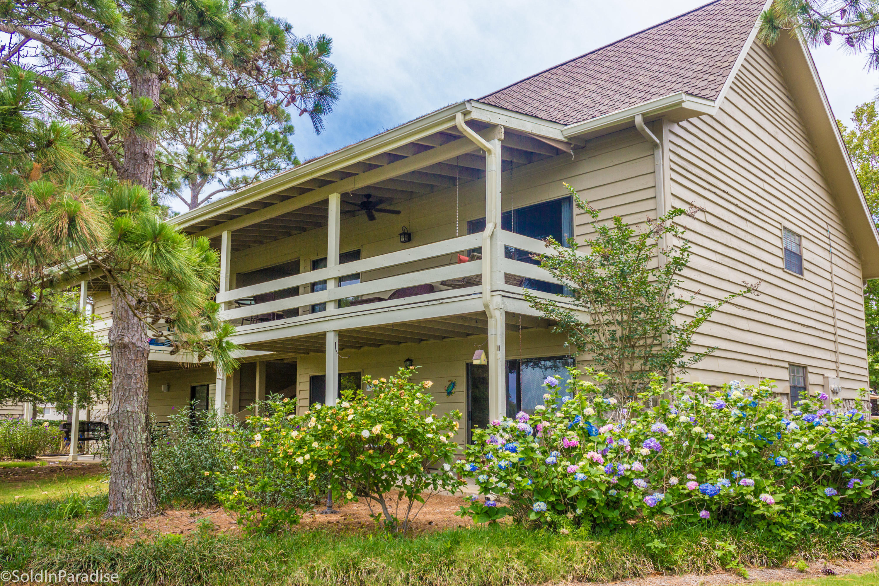 SEASCAPE CONDO GARDEN VILLA - Residential