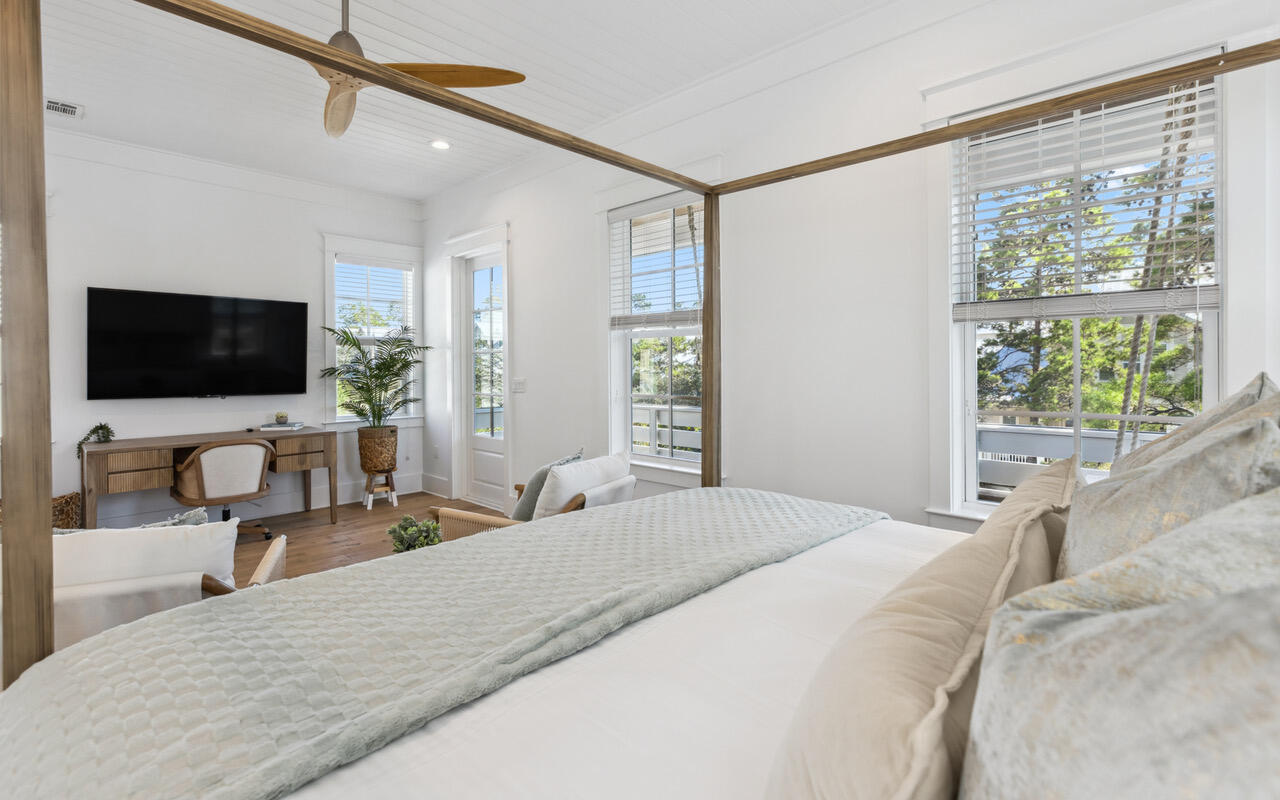 LAKESIDE AT BLUE MOUNTAIN BEACH - Residential