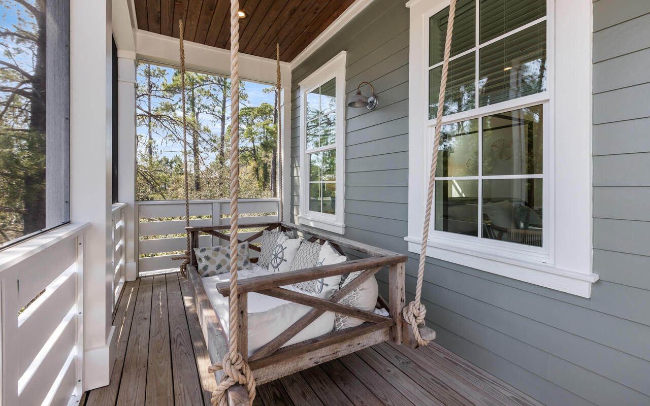 LAKESIDE AT BLUE MOUNTAIN BEACH - Residential