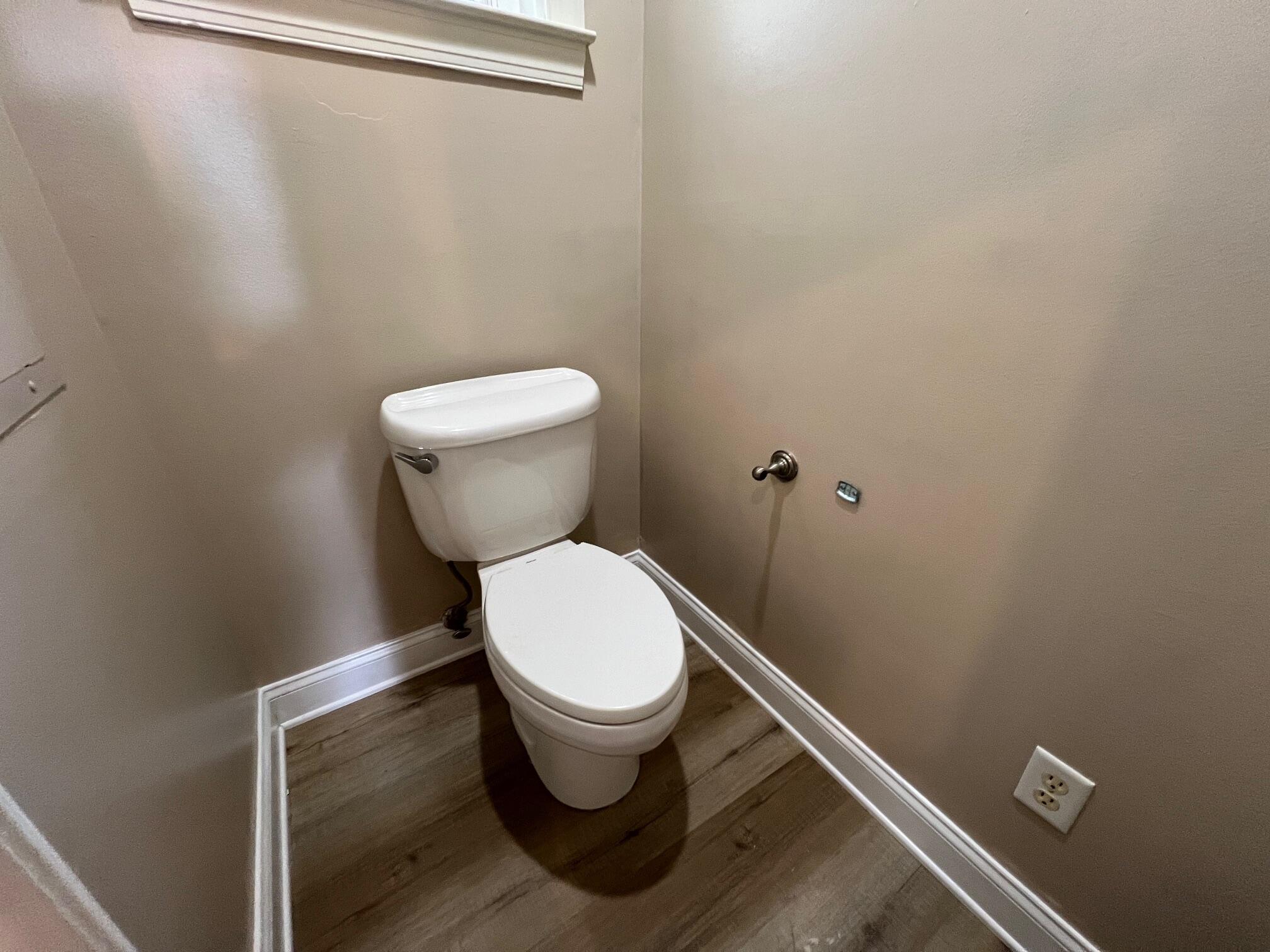 Whisperwood Estates - Residential Lease