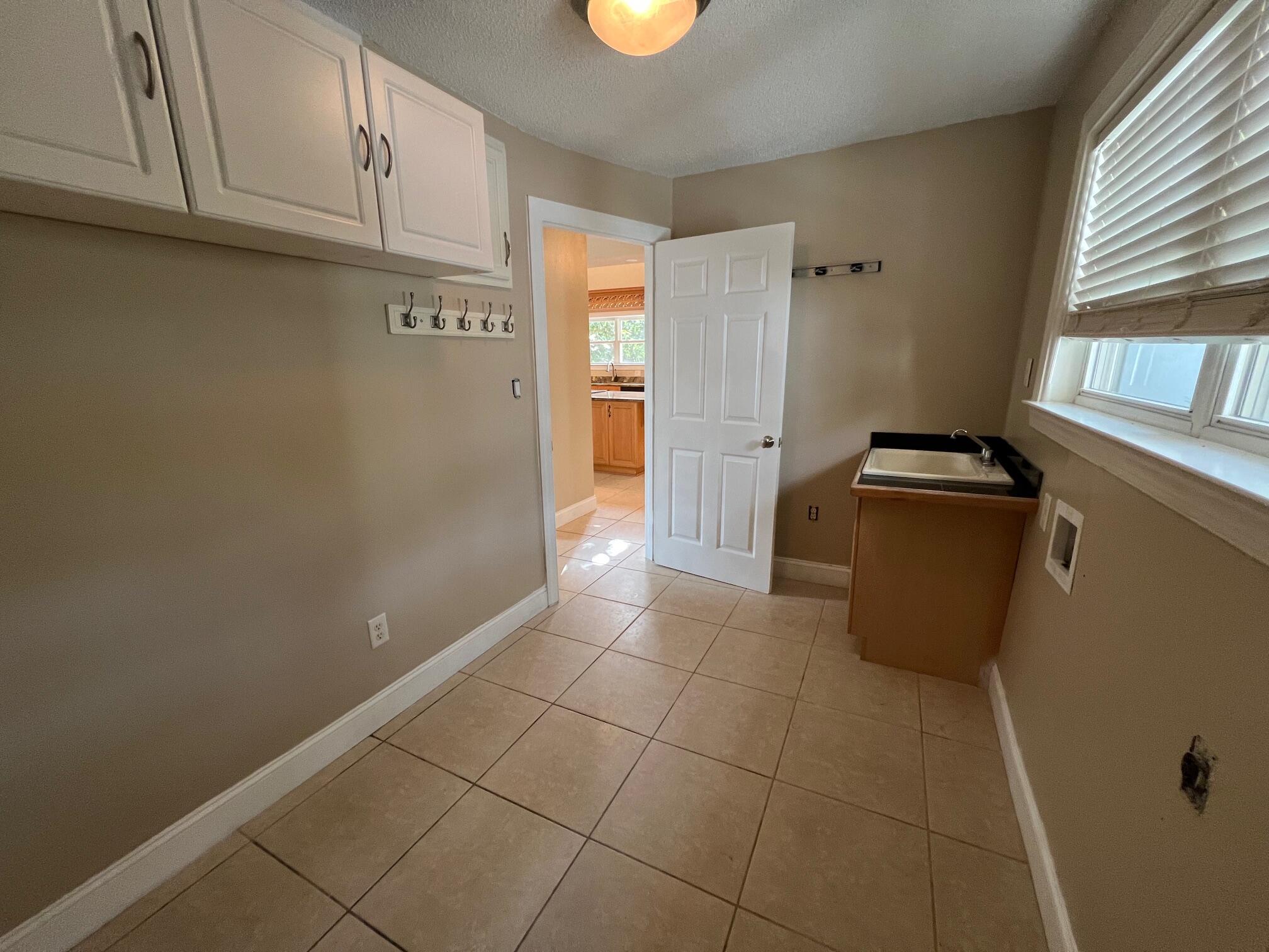 Whisperwood Estates - Residential Lease