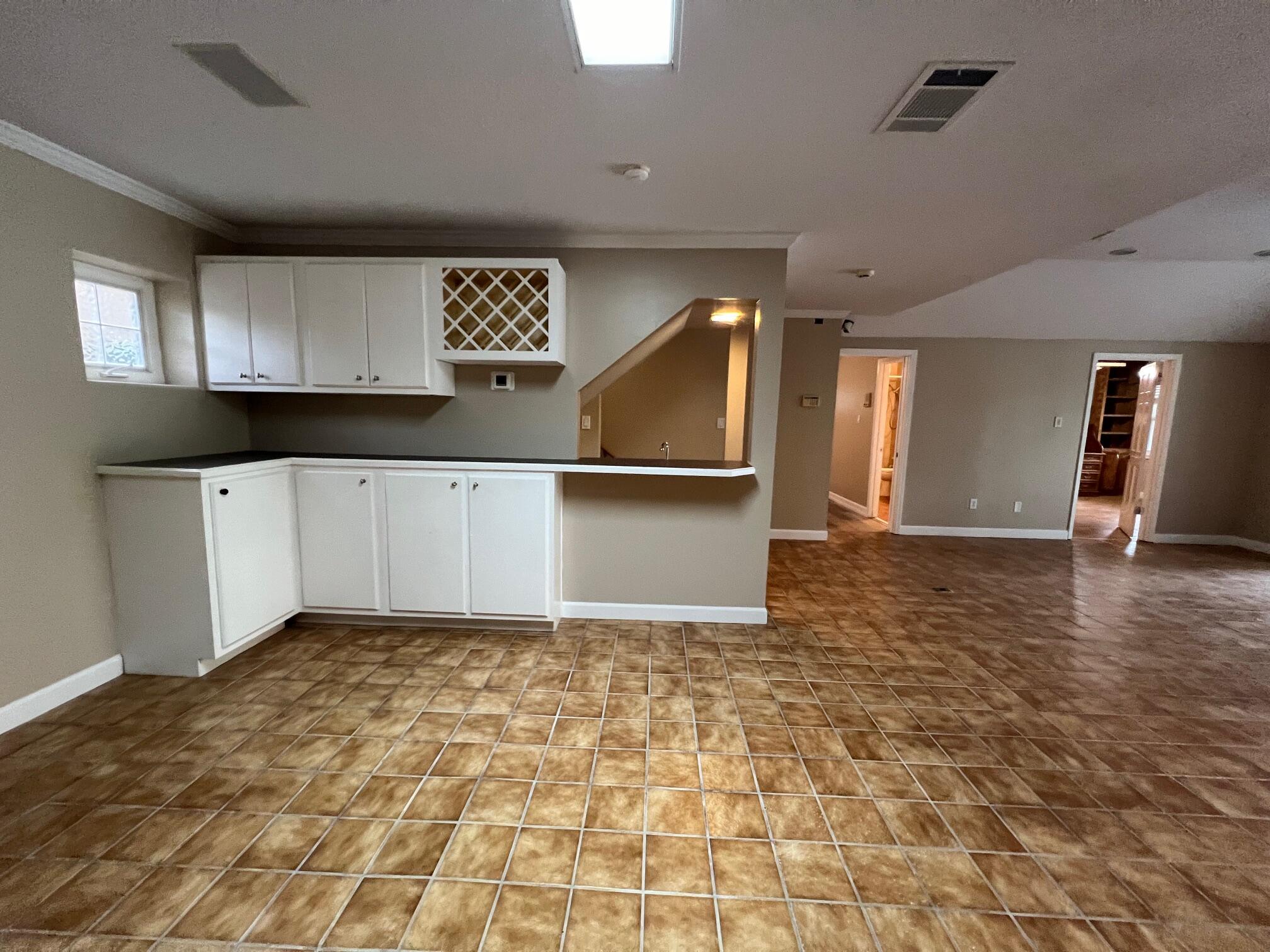 Whisperwood Estates - Residential Lease