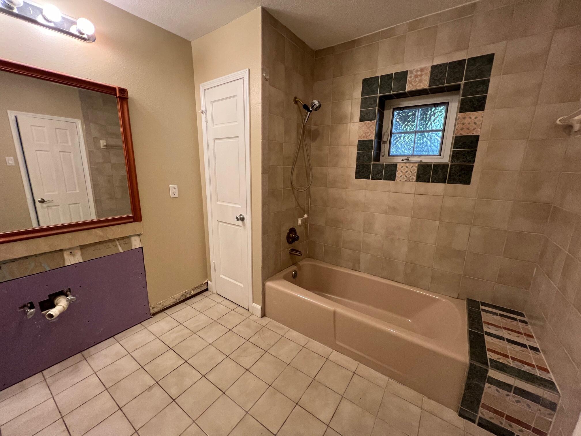 Whisperwood Estates - Residential Lease