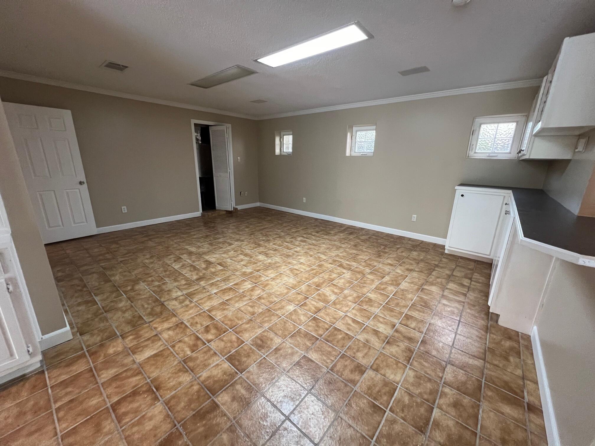 Whisperwood Estates - Residential Lease