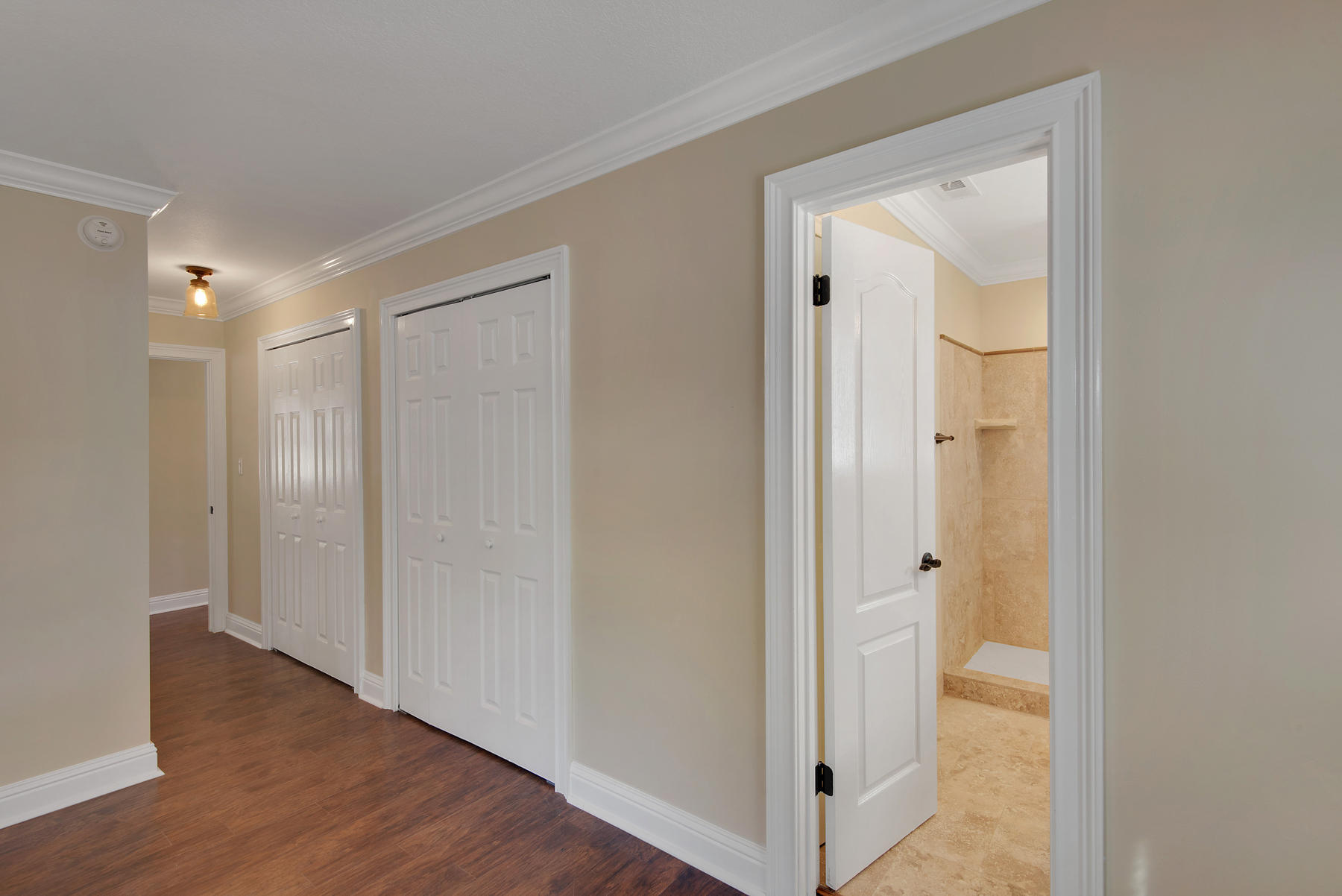 LAKE LORRAINE ESTATES 1 - Residential