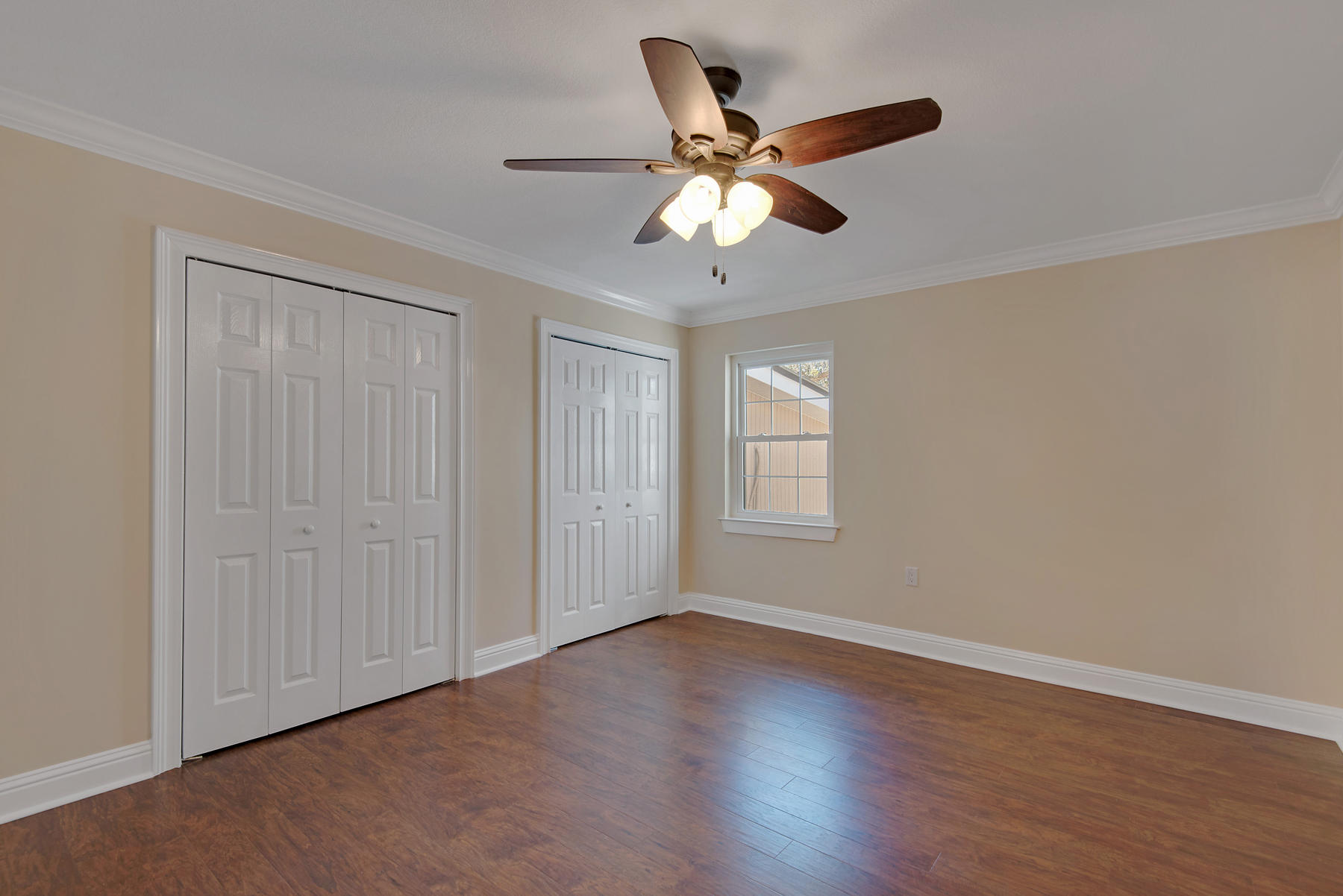 LAKE LORRAINE ESTATES 1 - Residential