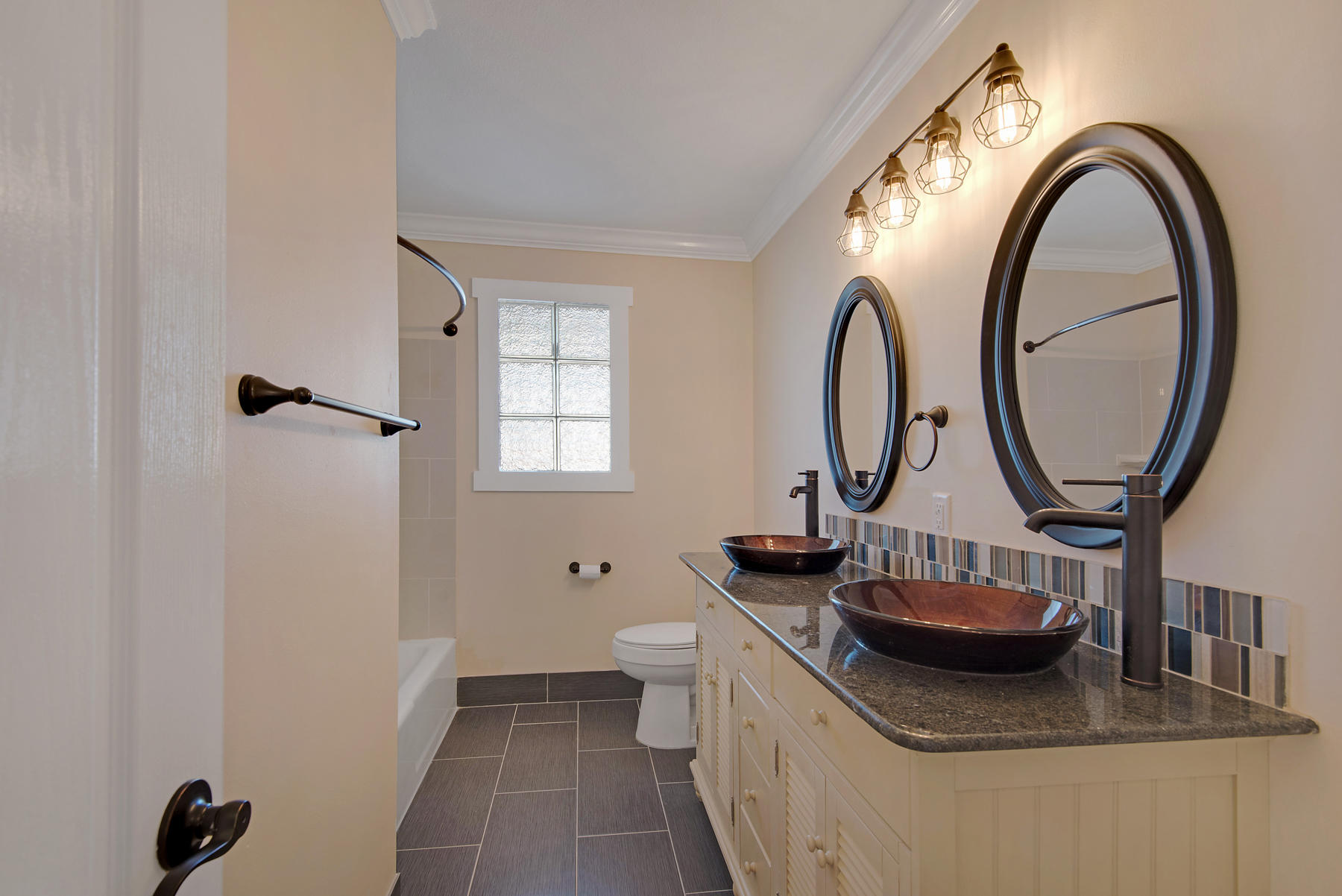 LAKE LORRAINE ESTATES 1 - Residential